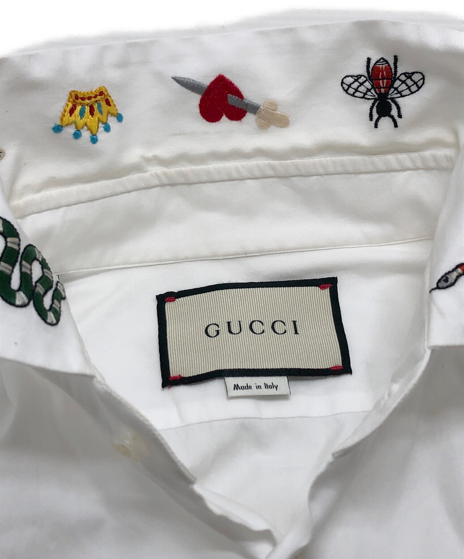 【新品未着用】GUCCI シンボルズ ネック スネーク刺繍 長袖シャツ ホワイト 中古・古着通販】GUCCI (グッチ) シンボルズスネーク刺繍シャツ