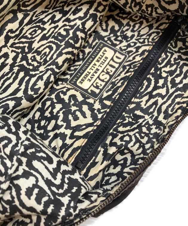 中古・古着通販】DIESEL (ディーゼル) 三日月ショルダーバッグ
