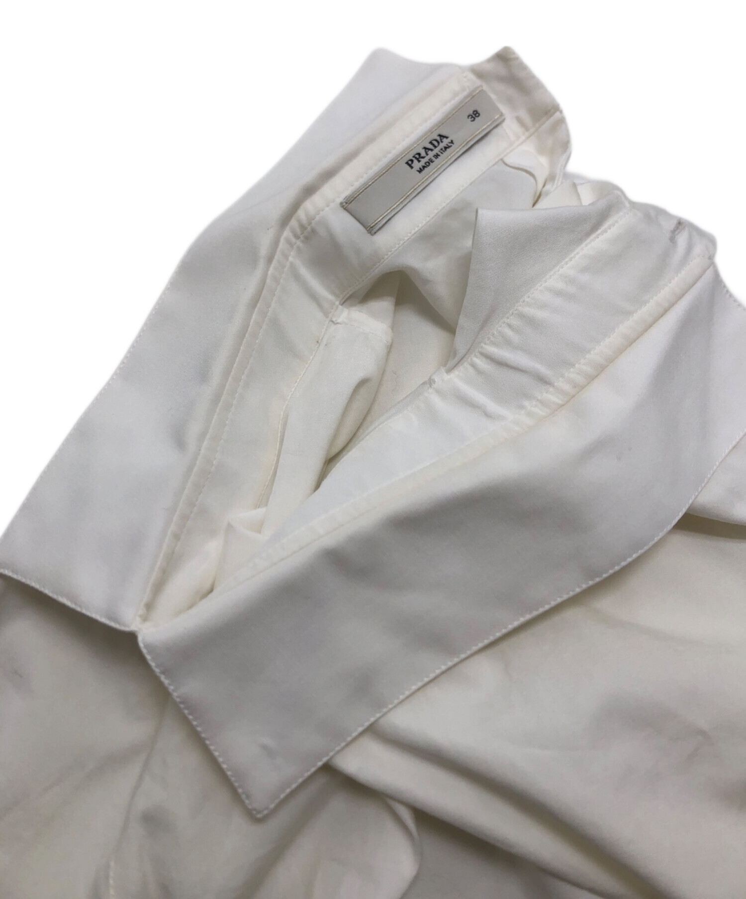 中古・古着通販】PRADA (プラダ) ブラウス ホワイト サイズ:38 中古・古着通販】PRADA (プラダ) ブラウス ホワイト サイズ:38