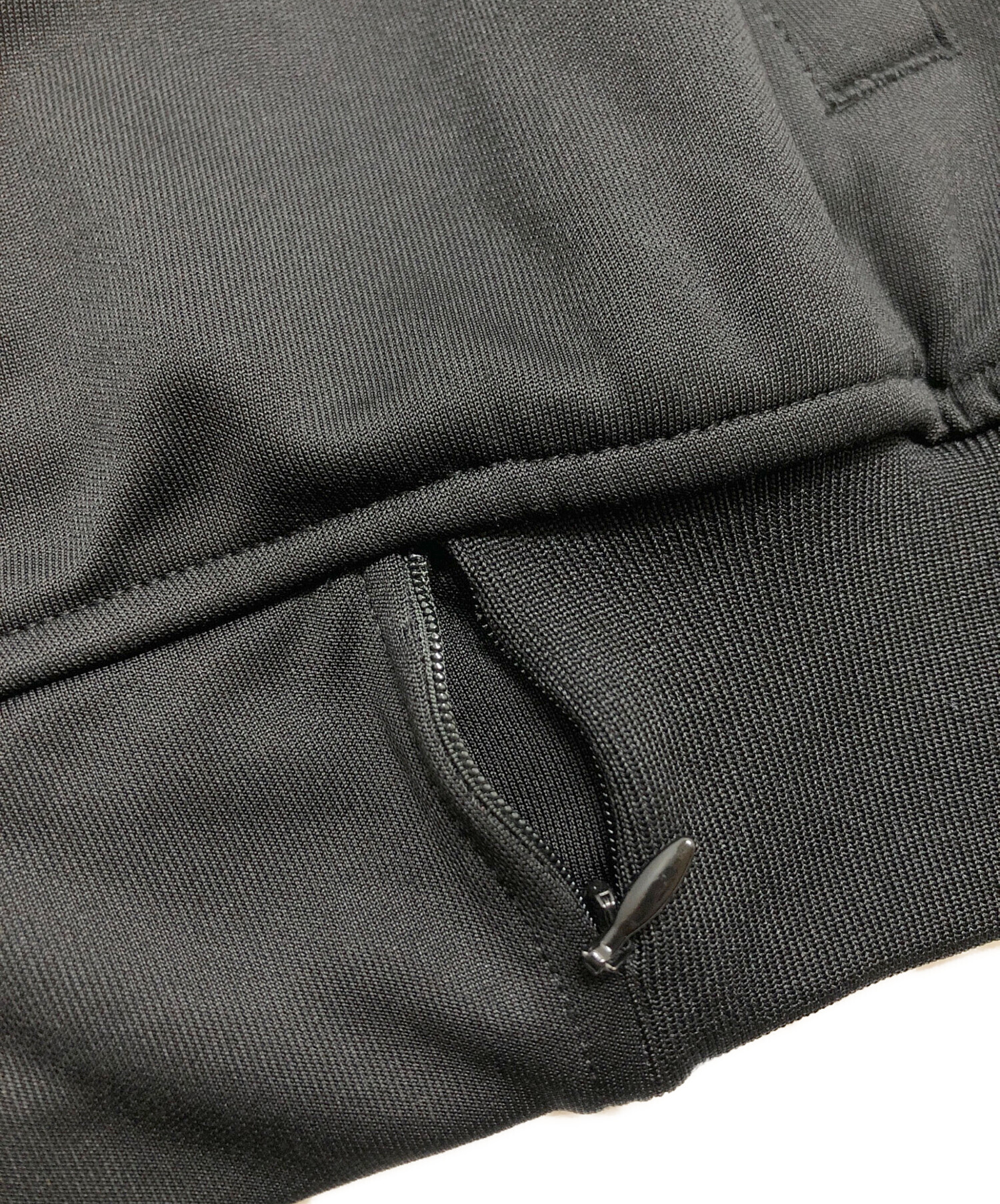 中古・古着通販】HUF (ハフ) SEISMIC BASS TRACK JACKET ブラック 