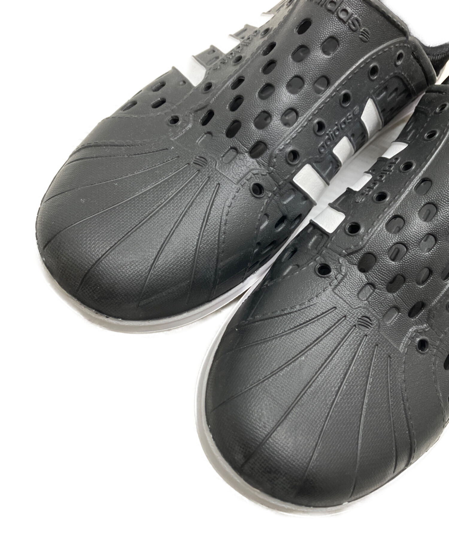 中古・古着通販】adidas (アディダス) コートアダプト ブラック サイズ