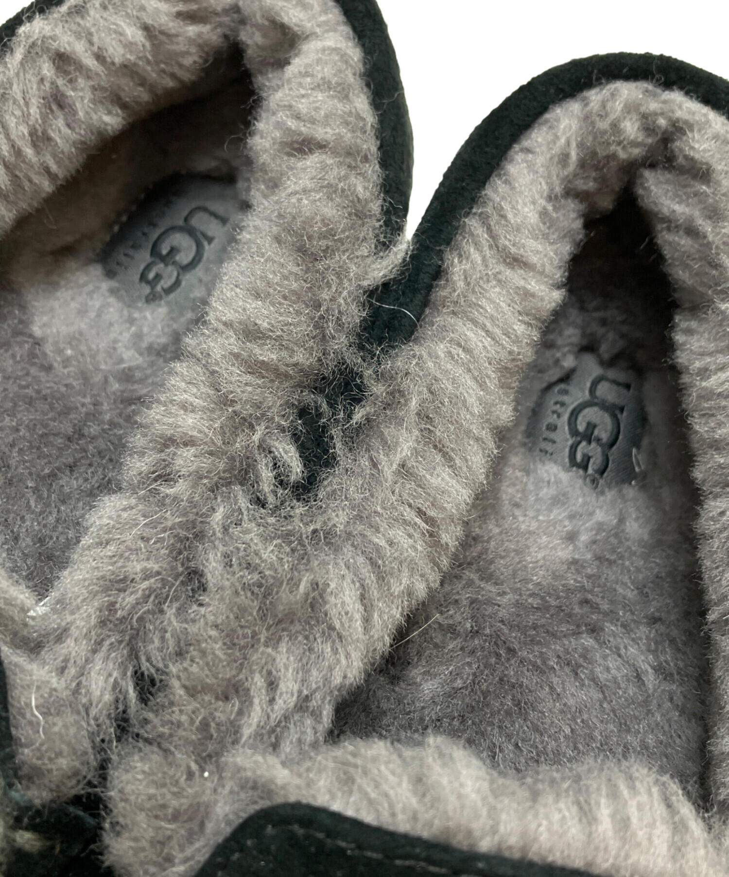 中古・古着通販】UGG (アグ) ANSLEY リボンモカシン ブラック サイズ