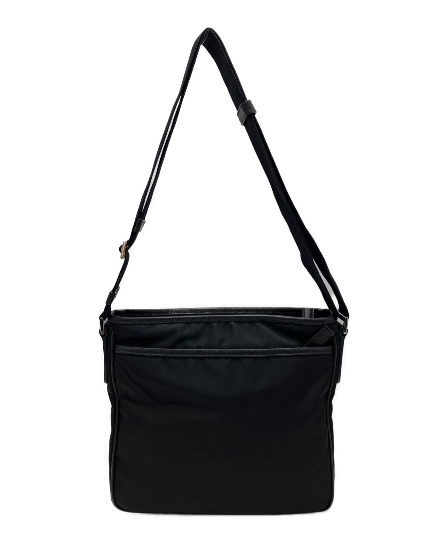 プラダ　ショルダーバッグ　三角プレート 中古・古着通販】PRADA (プラダ) 三角プレート ショルダーバッグ