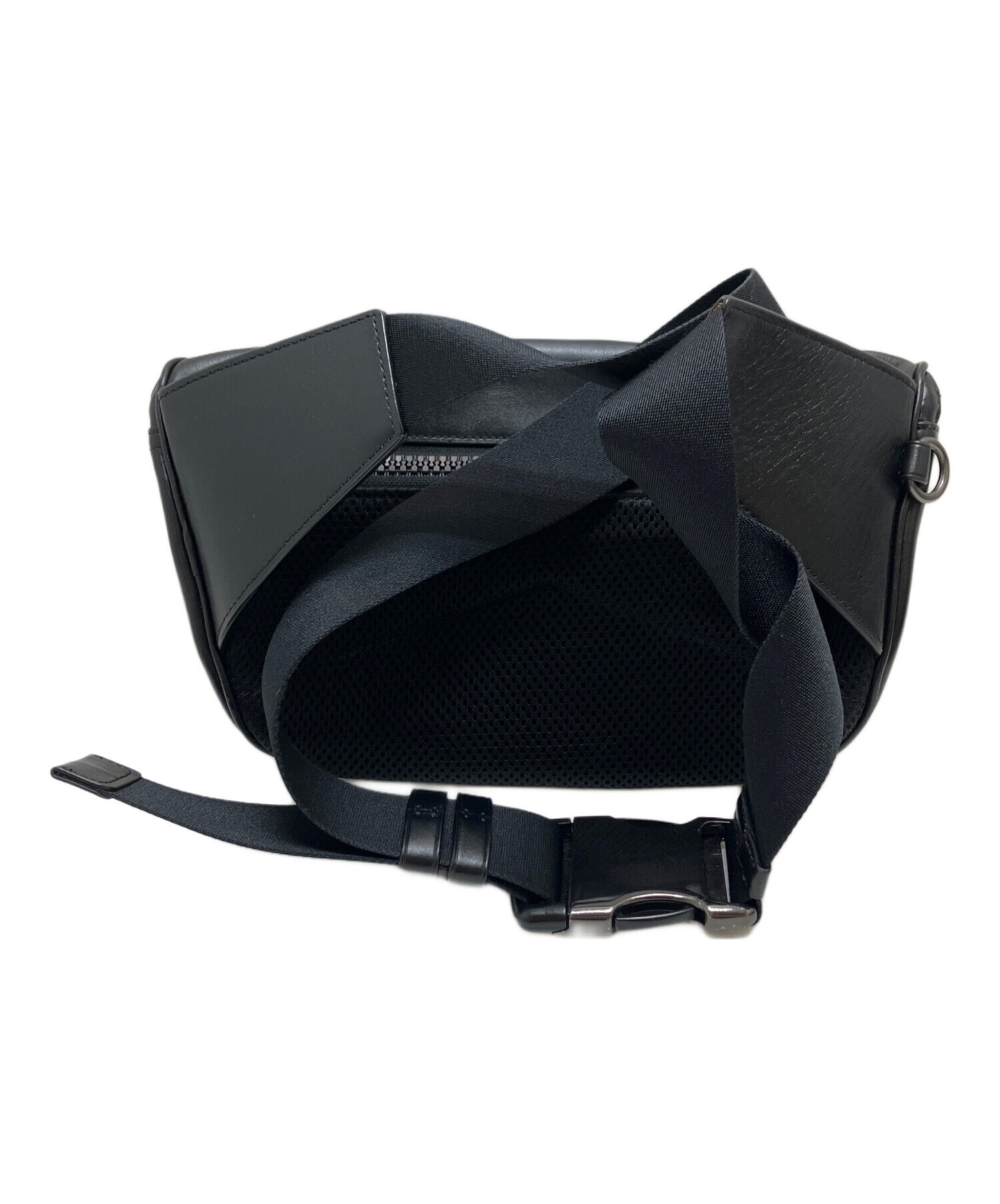 中古・古着通販】COACH (コーチ) ウエストポーチ ブラック サイズ:表記