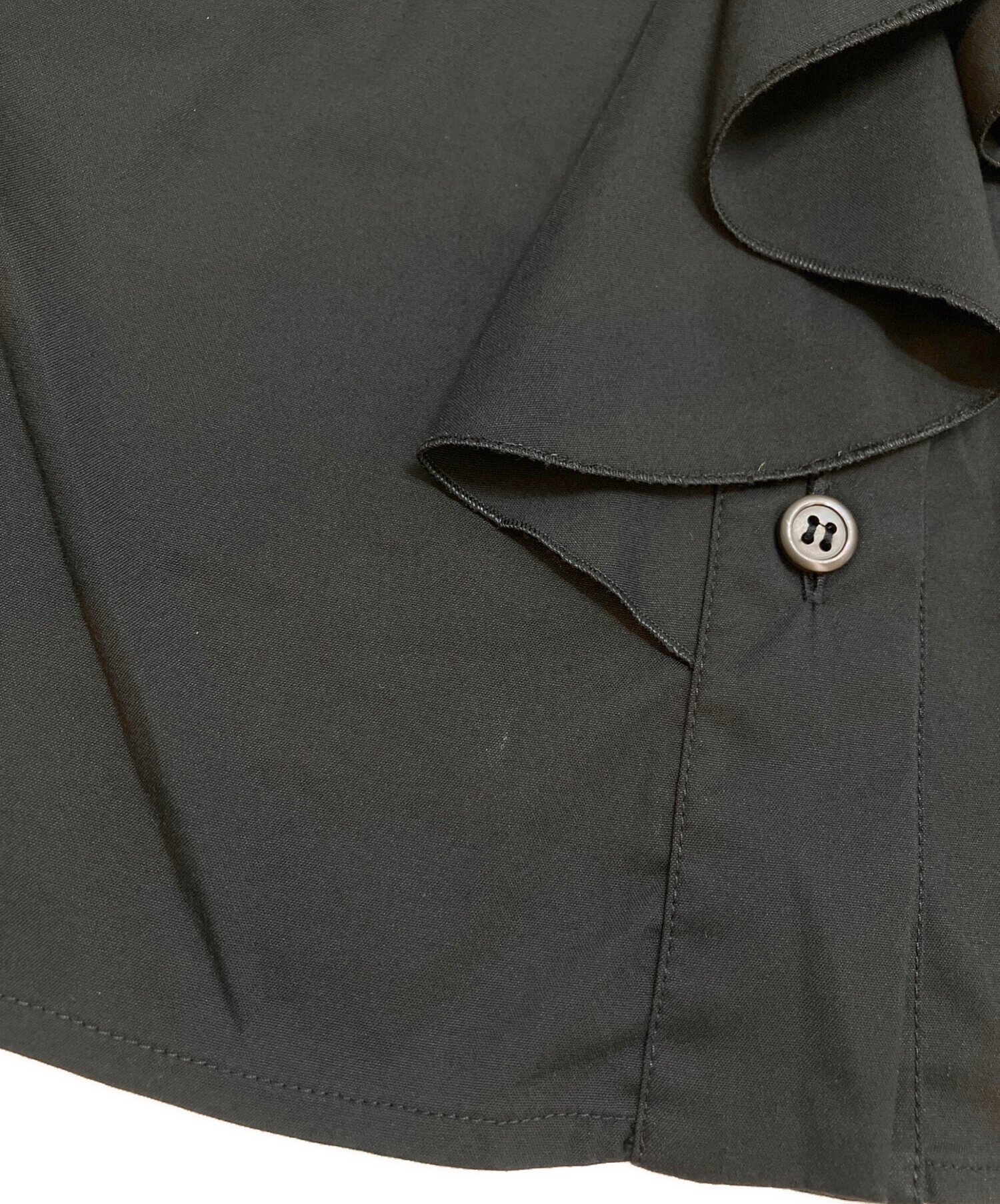 中古・古着通販】PRADA (プラダ) フリルノースリーブシャツ ブラック 