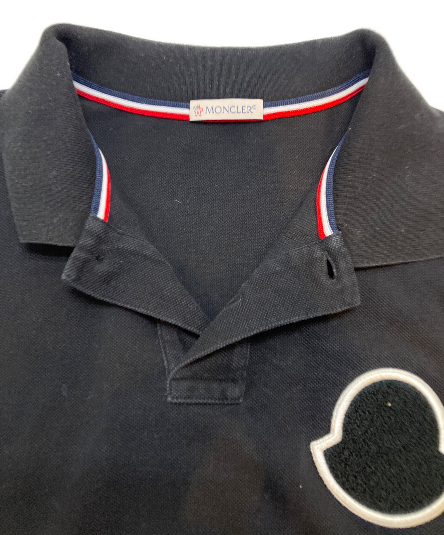 MONCLER ポロシャツ ブランド古着 モンクレール 中古・古着通販】MONCLER (モンクレール) ポロシャツ ブラック サイズ