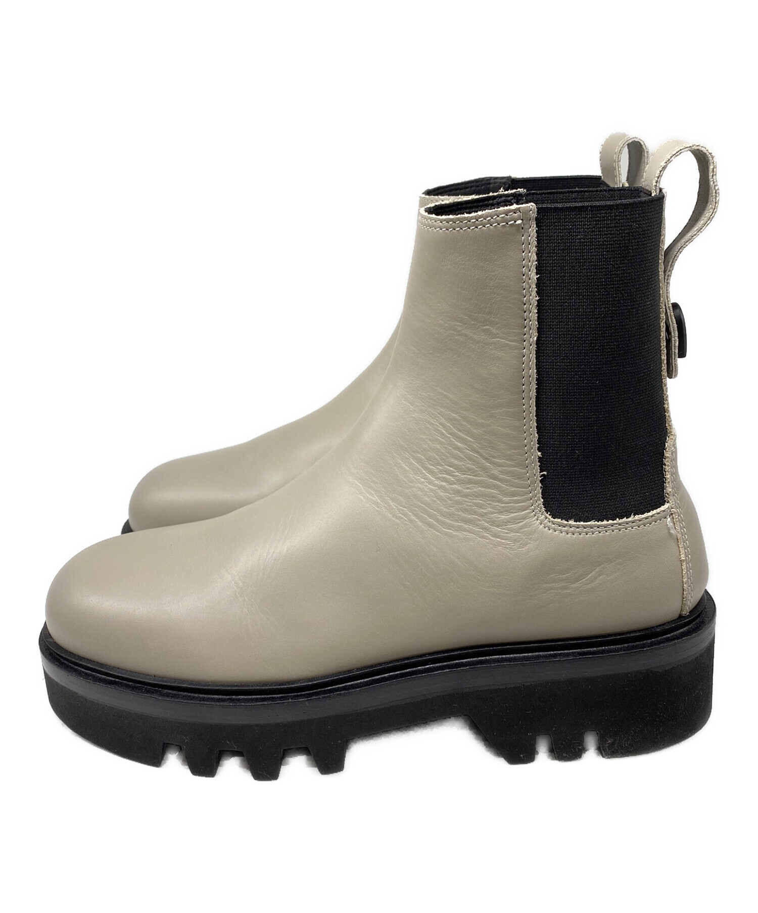 FURLA フルラ ブーツ ホワイト 【公式通販】