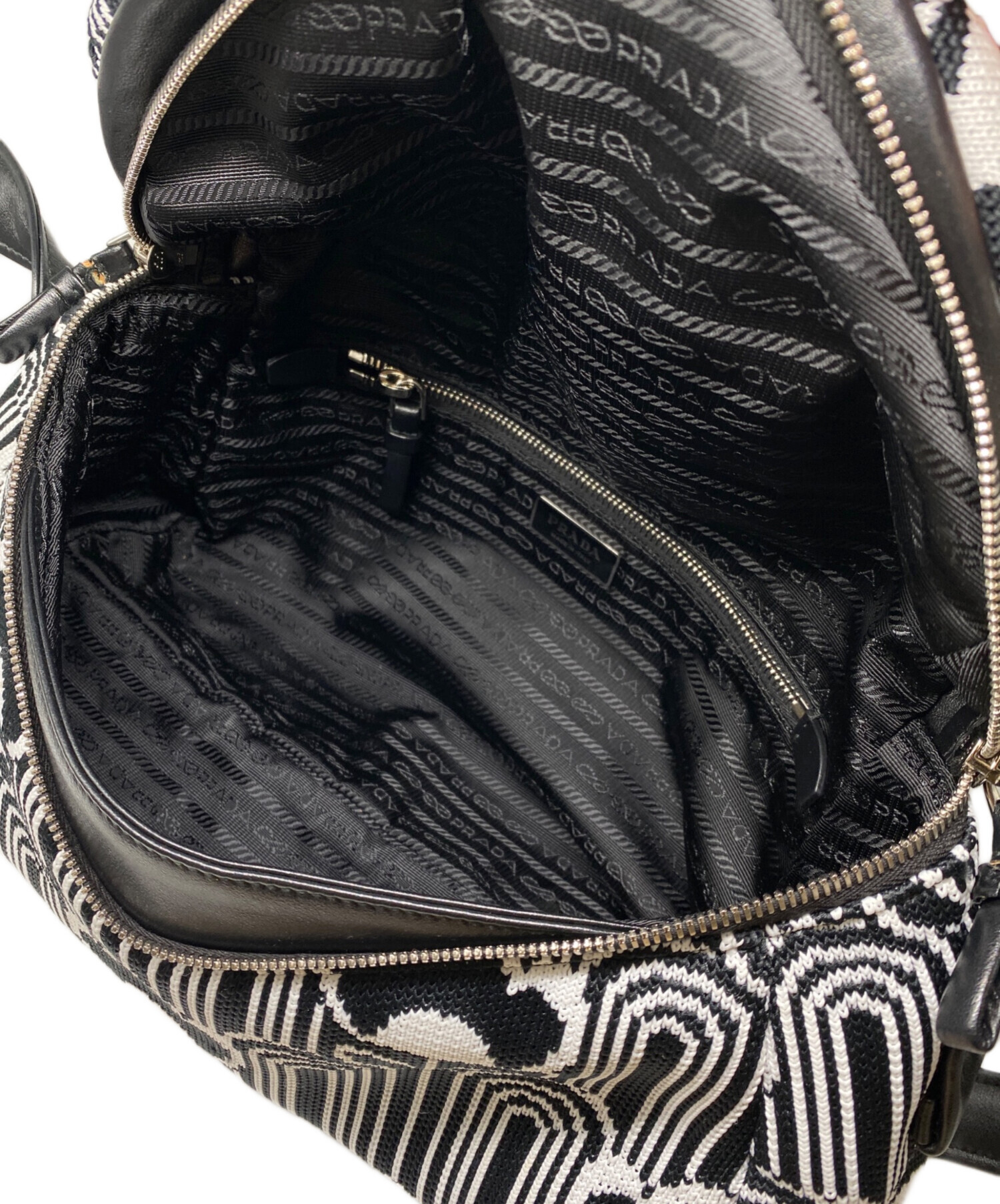 美品 PRADA プラダ ジャガード×レザー ショルダーバッグ 1BC165 ブラック×ホワイト レディース 古着 中古 USED 中古・古着通販】PRADA (プラダ) ジャガードキャンバスショルダー