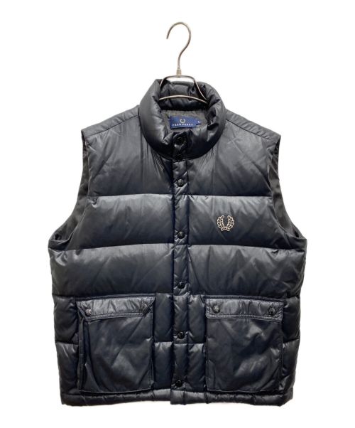FRED PERRYダウンベスト すぐ届く!◇FRED PERRY◇ワンポイントロゴ 中綿ベスト (FRED PERRY