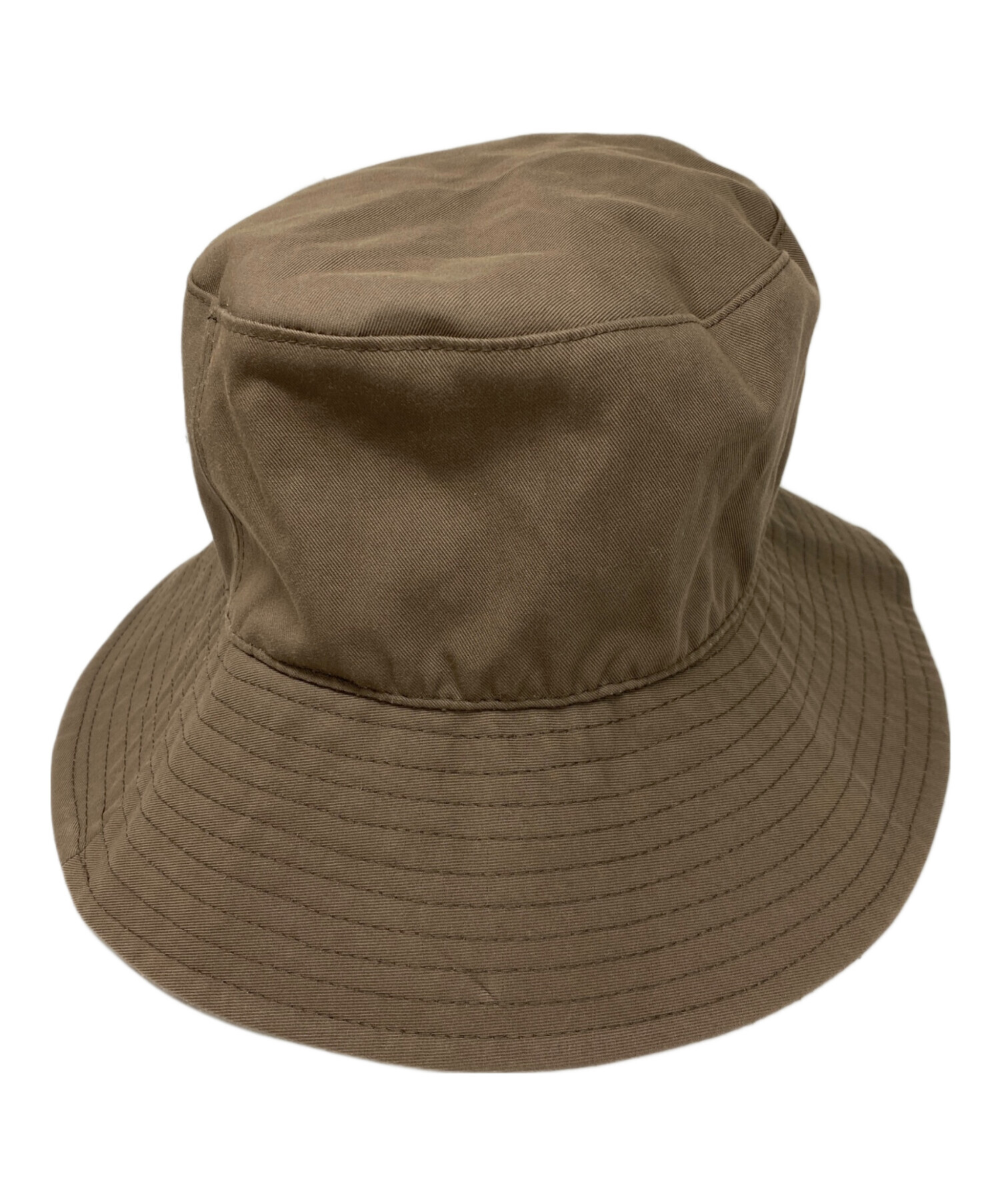 Ferragamo バケットハット