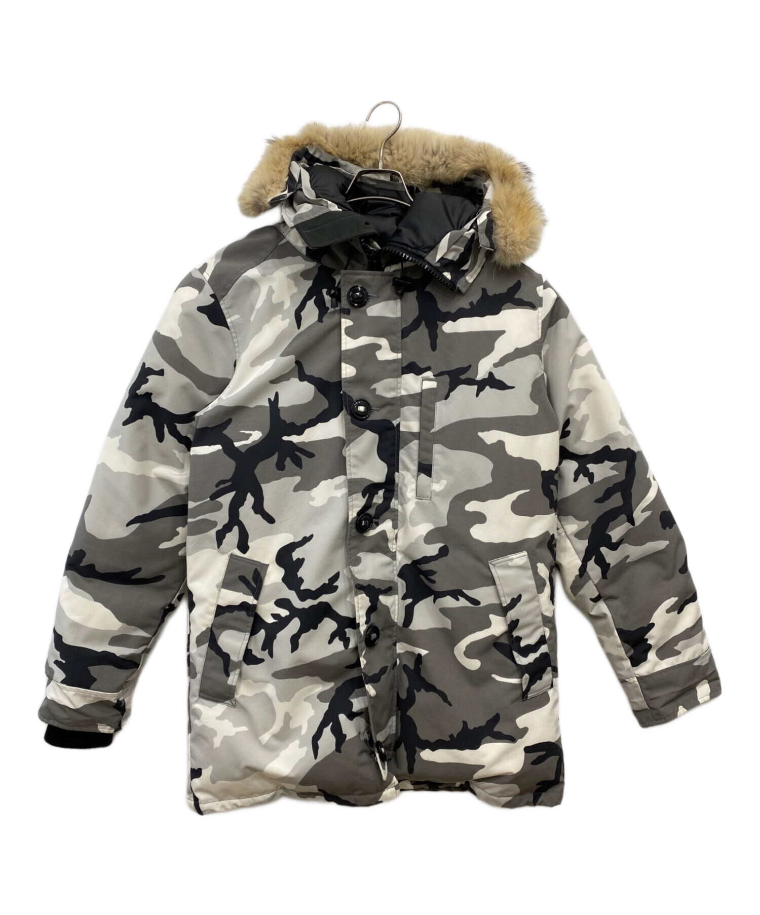 【未使用品/人気モデル】カナダグース　ダウンジャケット　シャトー　ホワイト　M シャトー パーカ(2053M)｜カナダグース (CANADA GOOSE) 日本公式サイト