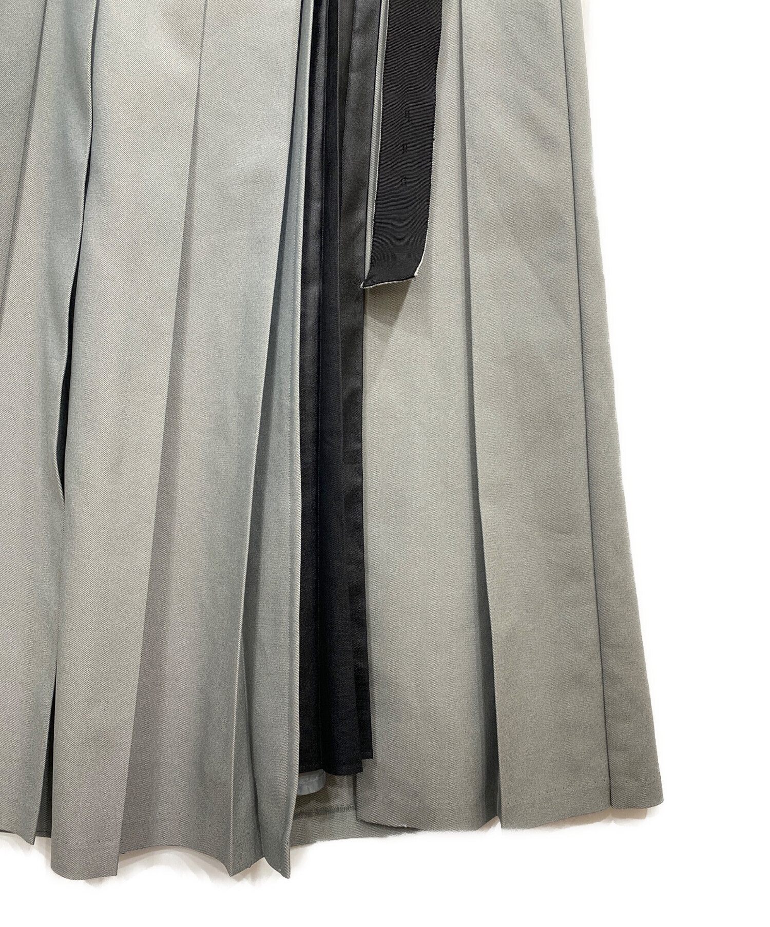 ビジーアートプリーツスカート united tokyo グレー UNITED TOKYO