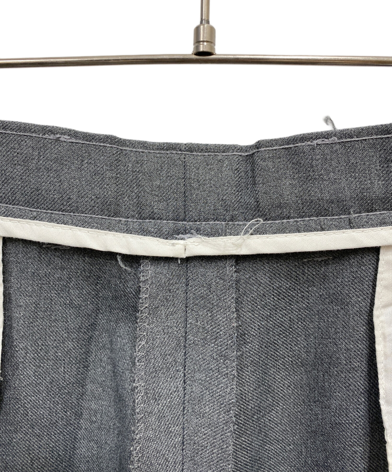 中古・古着通販】LEVI'S (リーバイス) アクションスラックス グレー