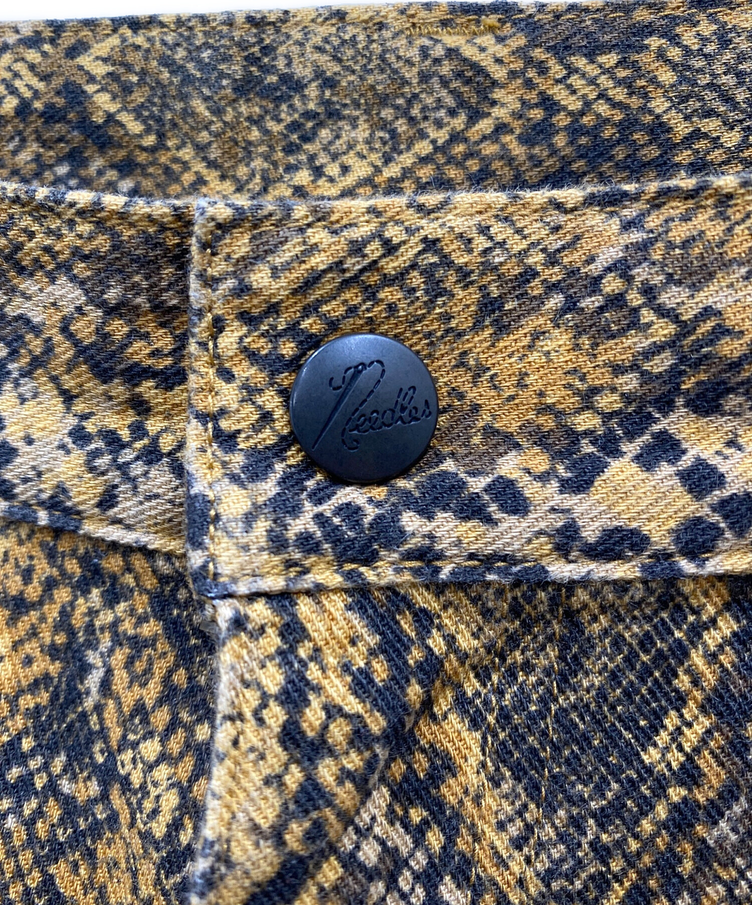 中古・古着通販】Needles (ニードルズ) パイソン柄パンツ ブラウン