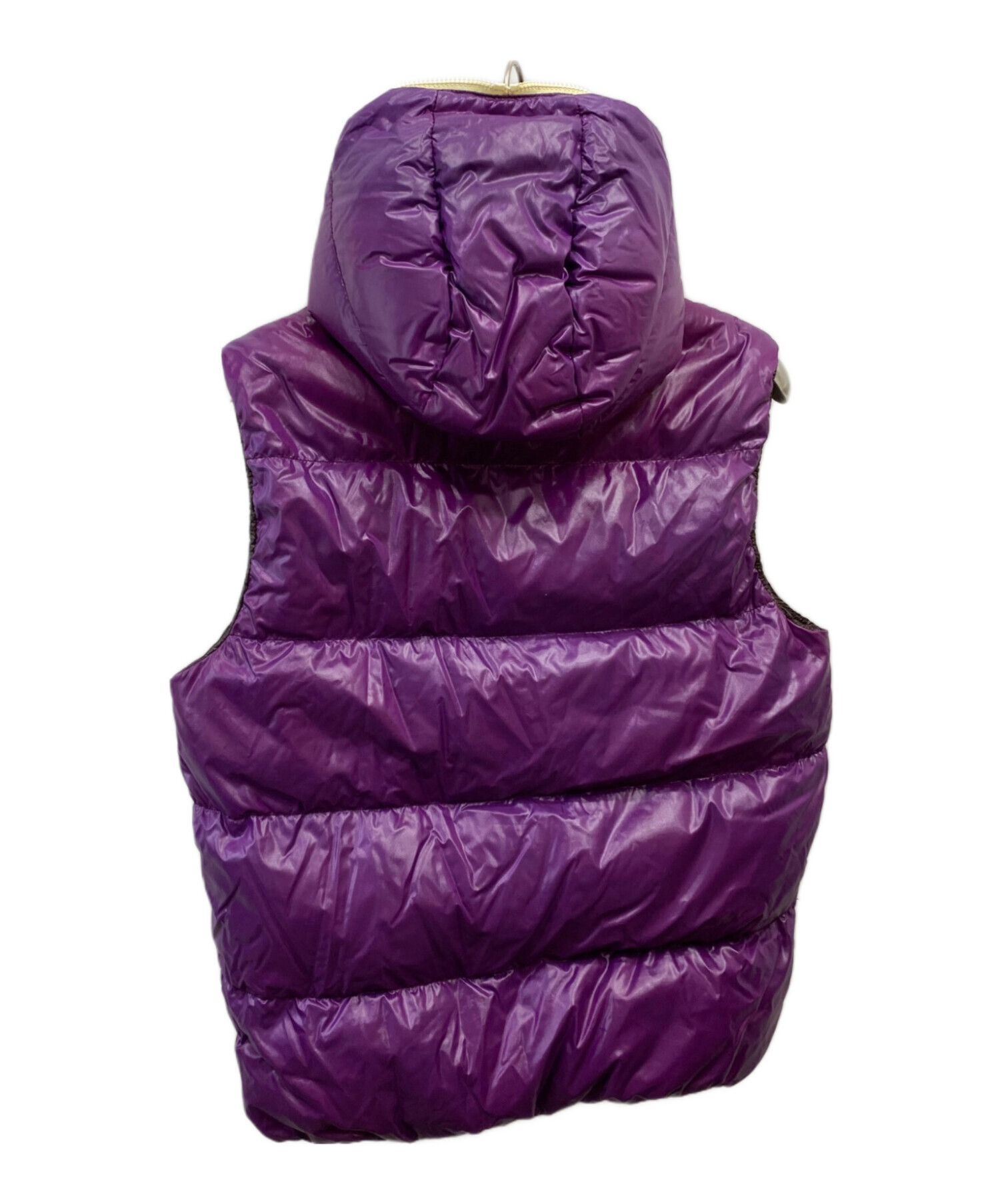 【タグ付き 美品】DUVETICA　ダウンベスト ARISTEO 大きいサイズ DUVETICAダウンベスト タグ付き 美品 タグ付き 美品】DUVETICA ダウン