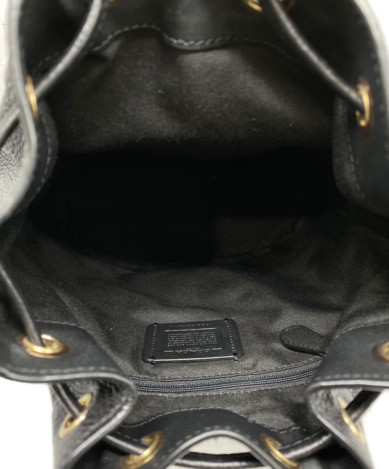 中古・古着通販】COACH (コーチ) デンプシー ドローストリング