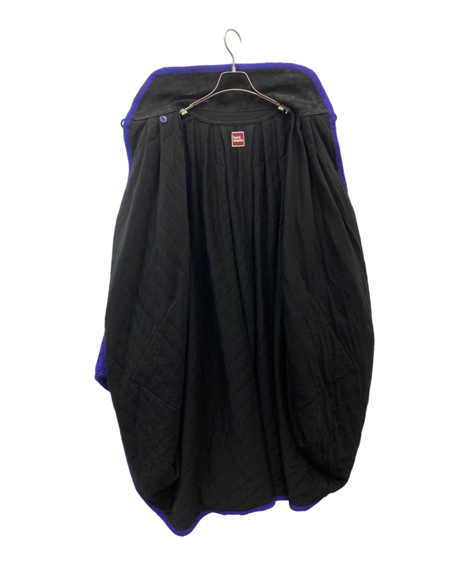 中古・古着通販】ISSEY MIYAKE (イッセイミヤケ) シワ加工ガウンコート