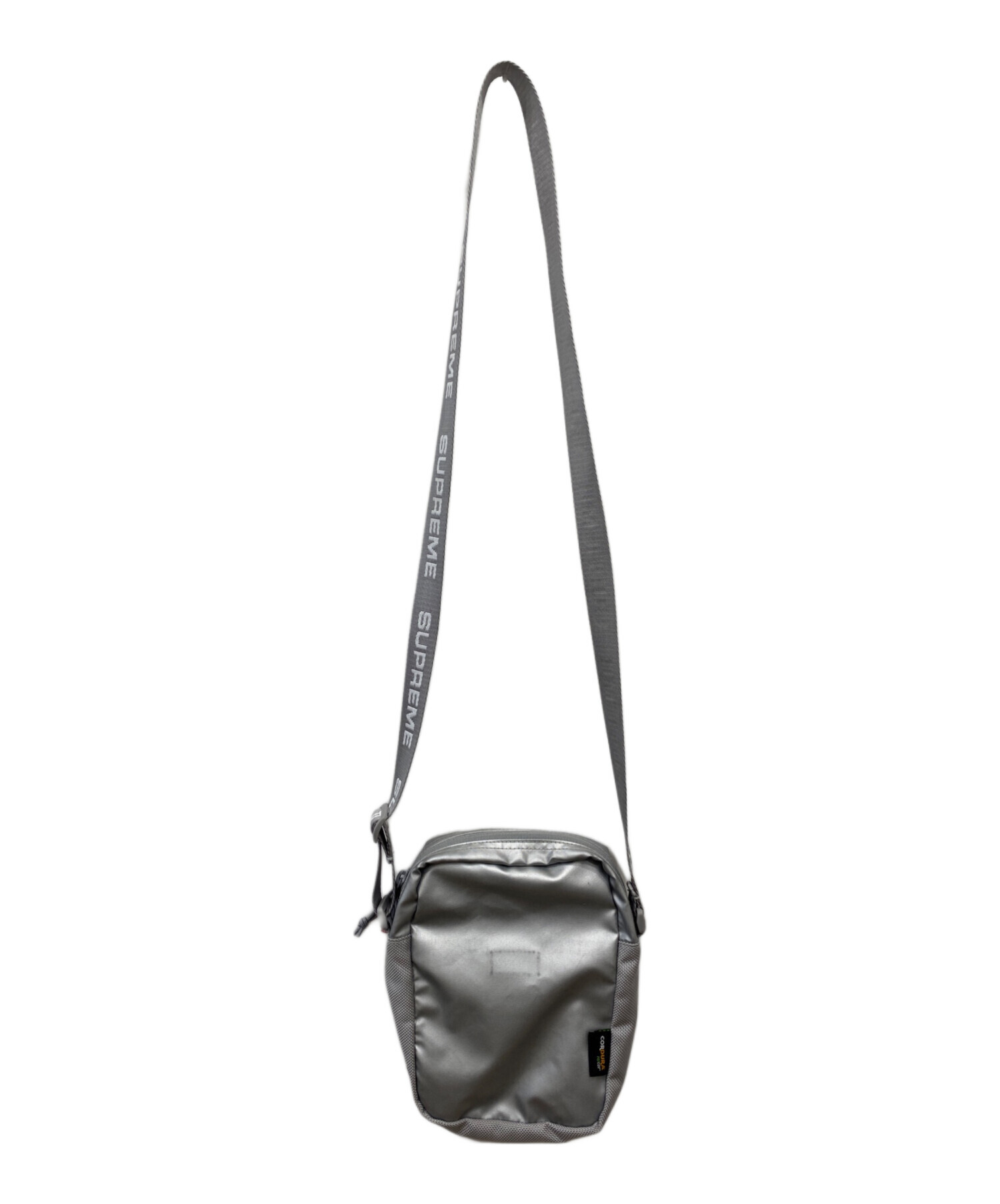 人気✴︎Supreme シュプリーム ミニボディバッグ シルバー 中古・古着通販】Supreme (シュプリーム) FW22 SHOULDER BAG シルバー