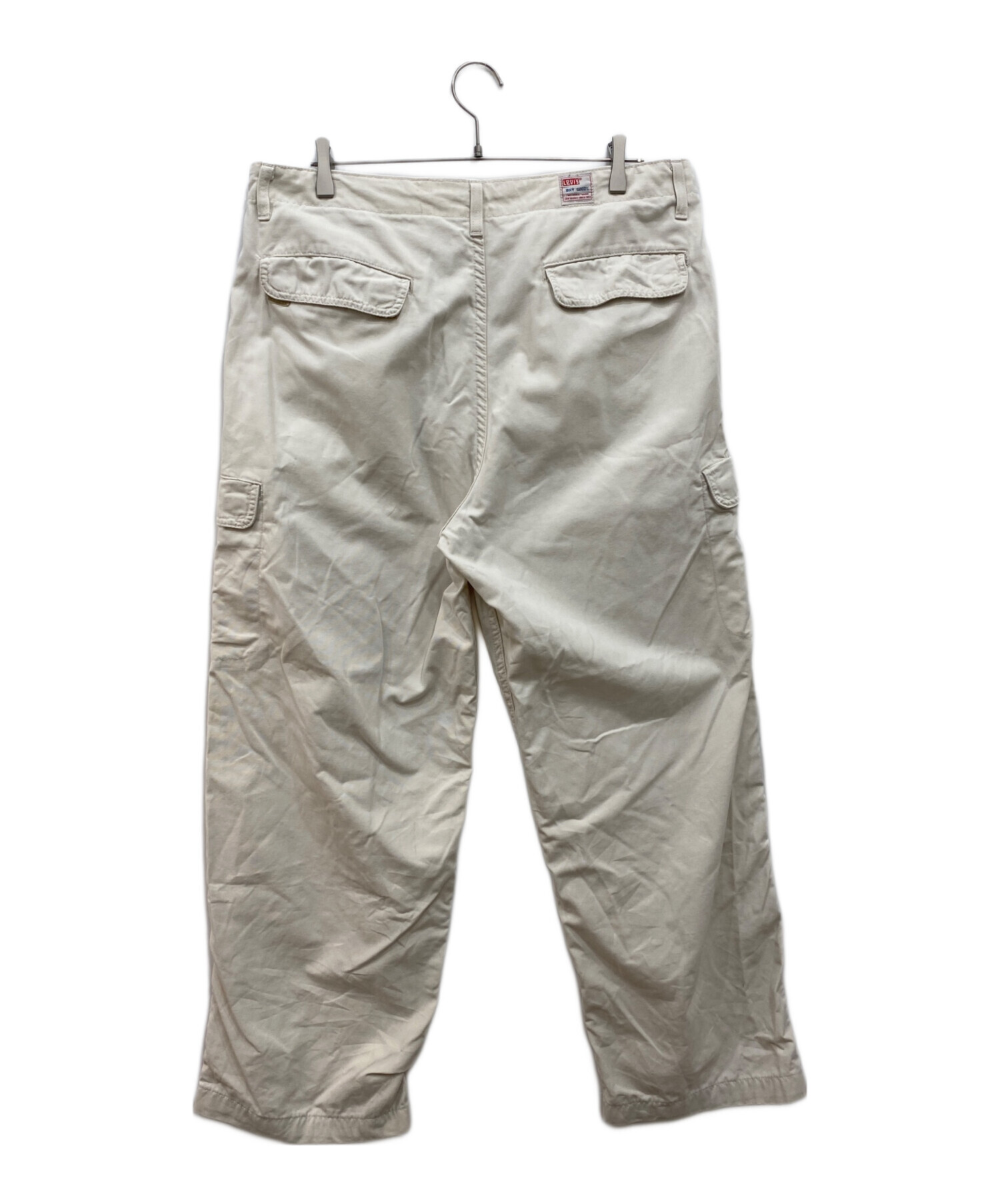 中古・古着通販】LEVI'S (リーバイス) チノパン ベージュ サイズ