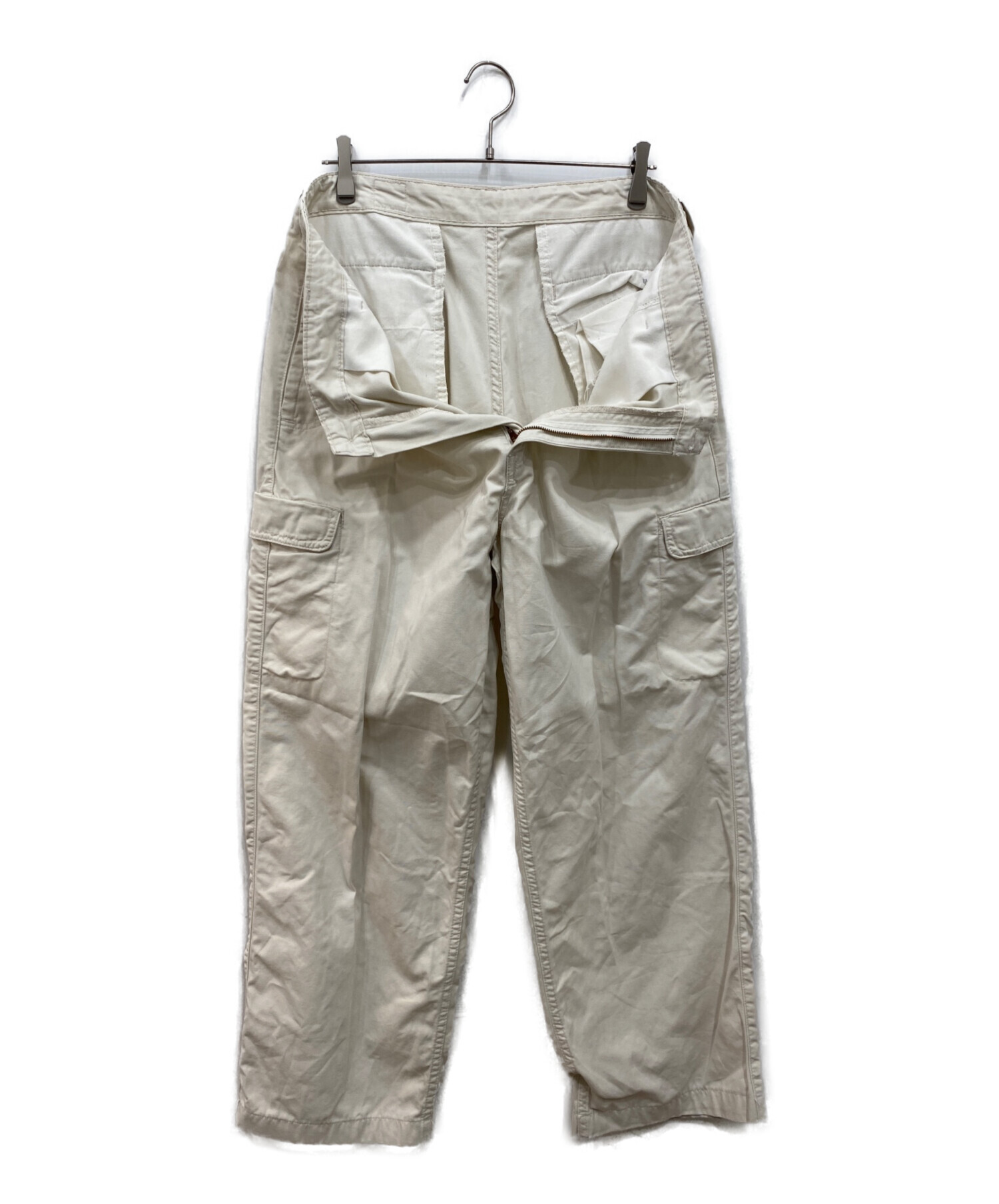 中古・古着通販】LEVI'S (リーバイス) チノパン ベージュ サイズ