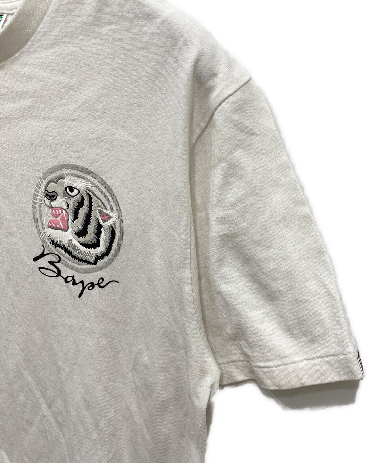 中古・古着通販】A BATHING APE (アベイシングエイプ) 刺繍Tシャツ