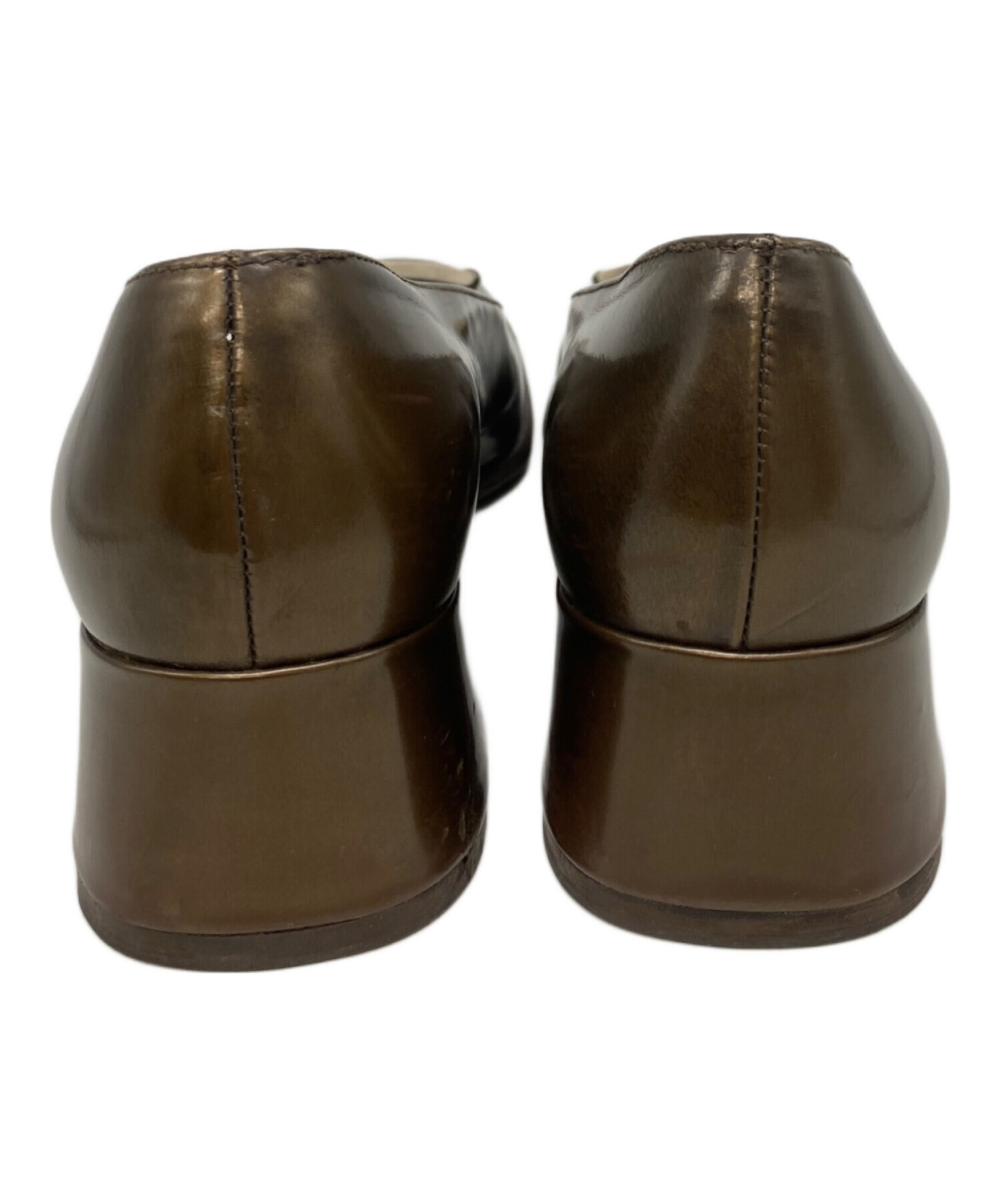 中古・古着通販】PRADA (プラダ) ロゴプレート スクエアトゥ パンプス