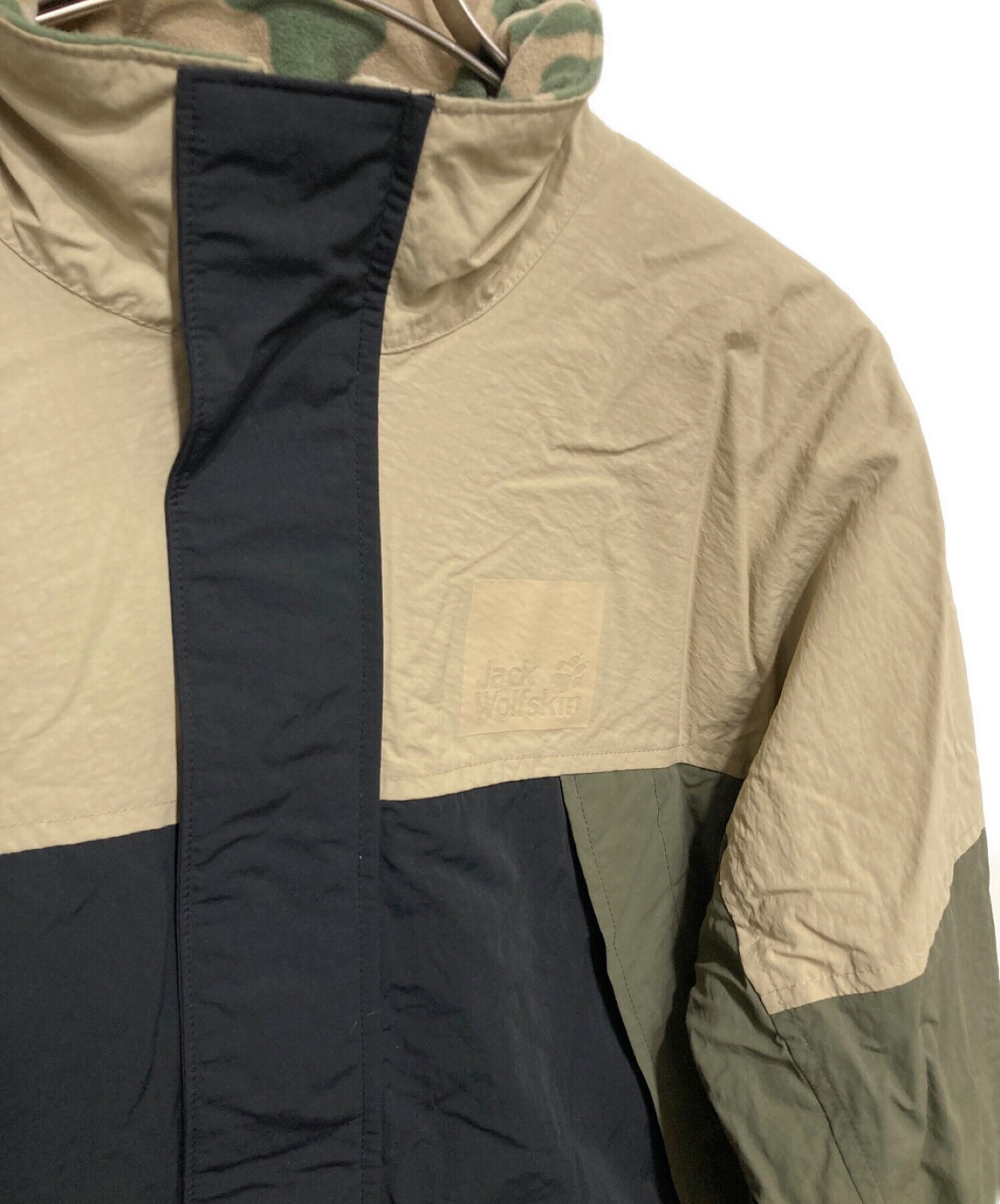 Jack Wolfskin　（L）　ウインターウェア　防寒着　ベージュ スノボ Jack Wolfskin （L） ウインターウェア 防寒着 ベージュ スノボ