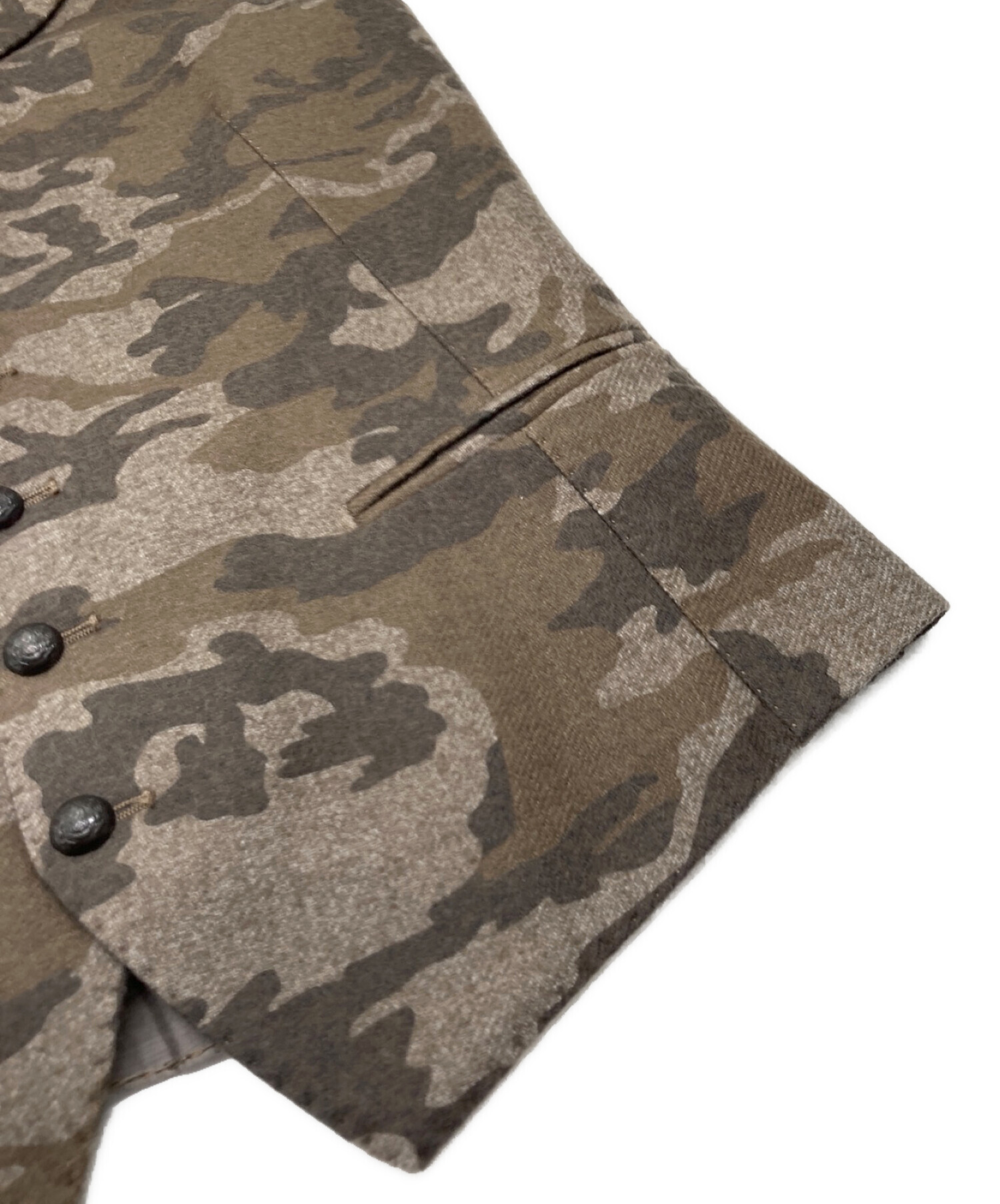 中古・古着通販】TAGLIATORE (タリアトーレ) カモフラウールジレ