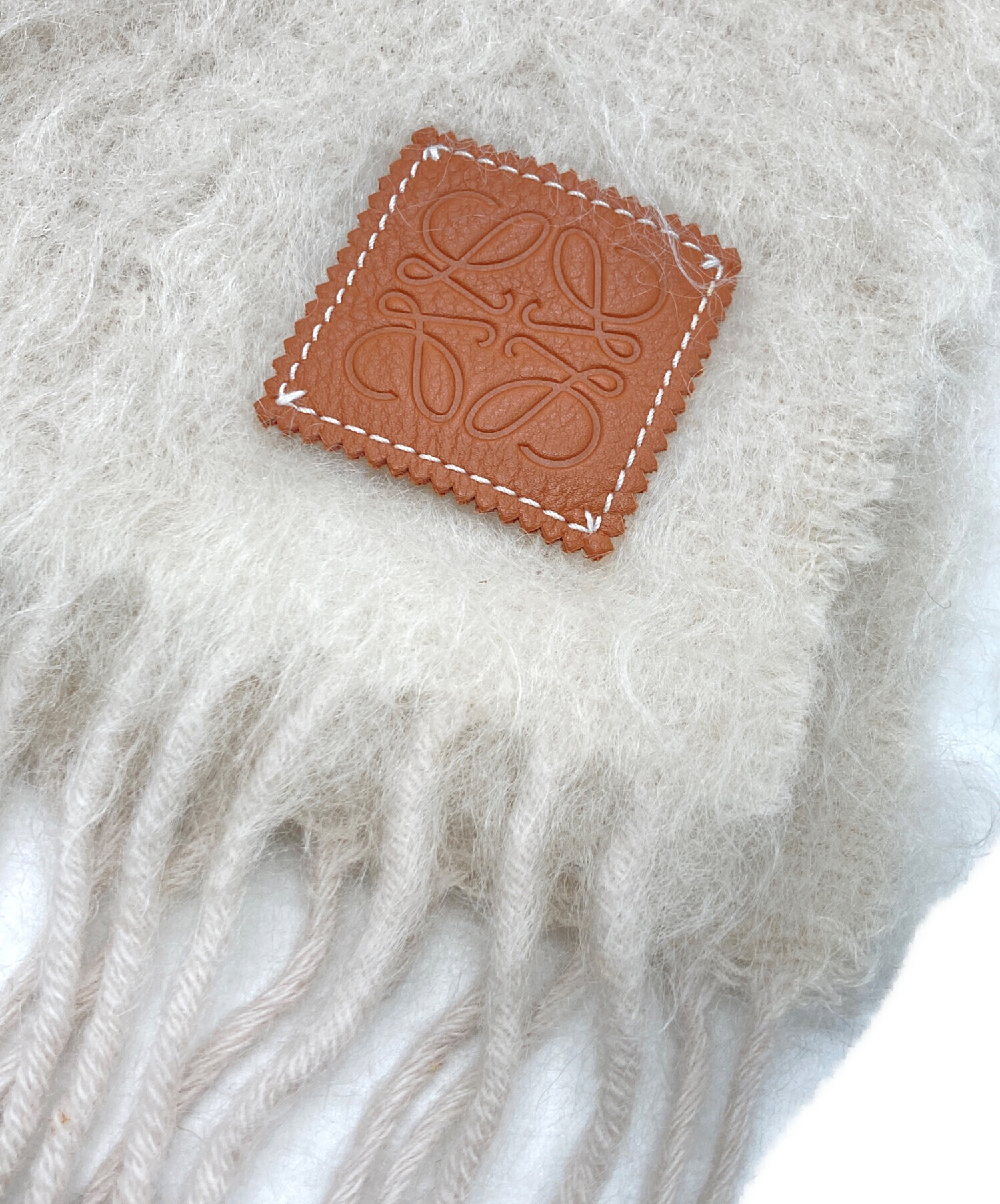 【新品未使用】【正規品保証】LOEWE モヘアウール スカーフ クリーム色 スカーフ（モヘア＆ウール）​ グレー - LOEWE