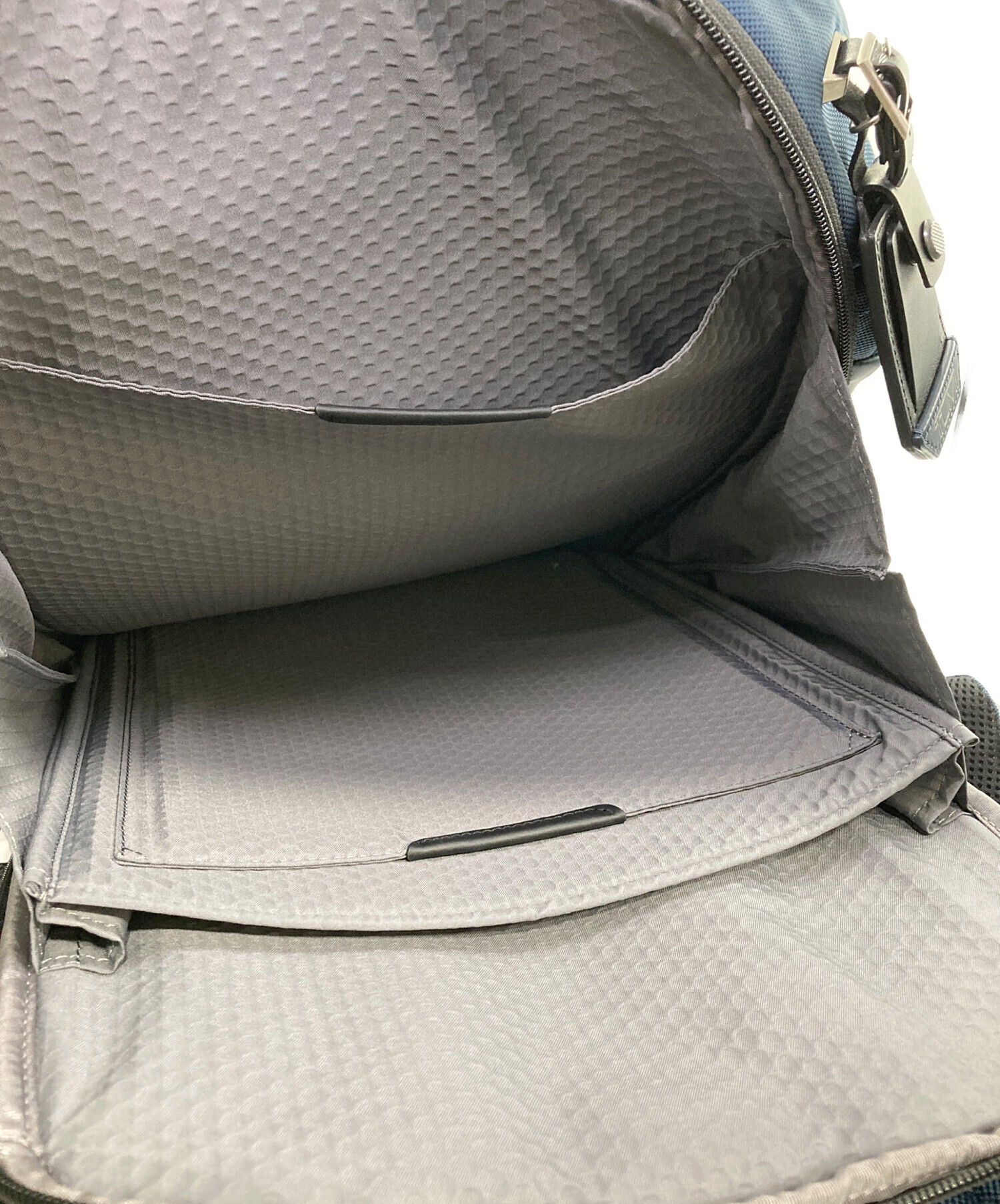中古・古着通販】TUMI (トゥミ) サーチ バックパック ネイビー