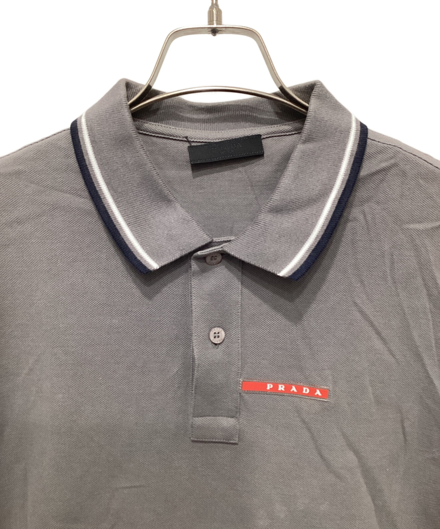 中古・古着通販】PRADA (プラダ) ラバーロゴポロシャツ グレー サイズ