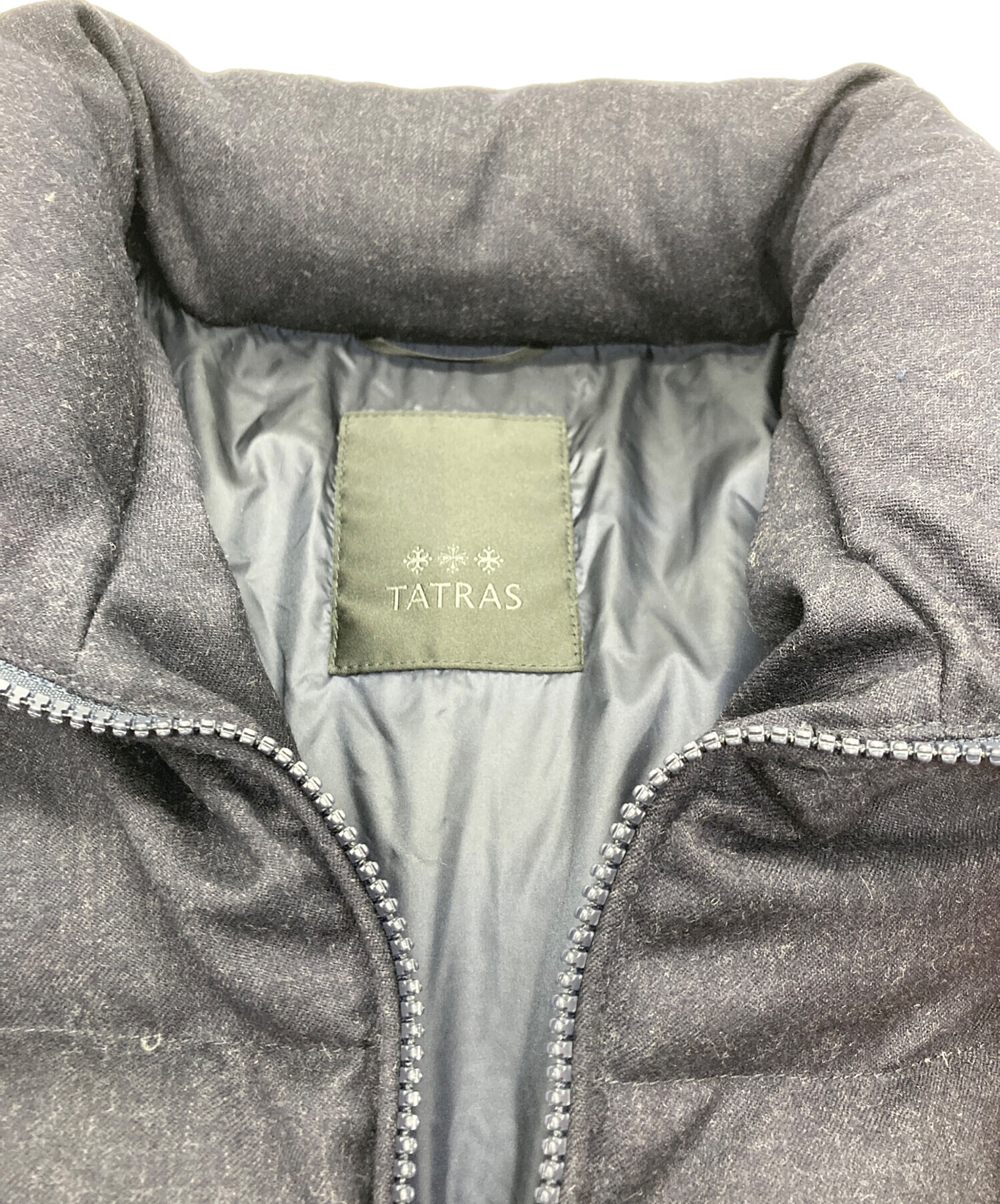 中古・古着通販】TATRAS (タトラス) ダウンコート ネイビー サイズ:04 