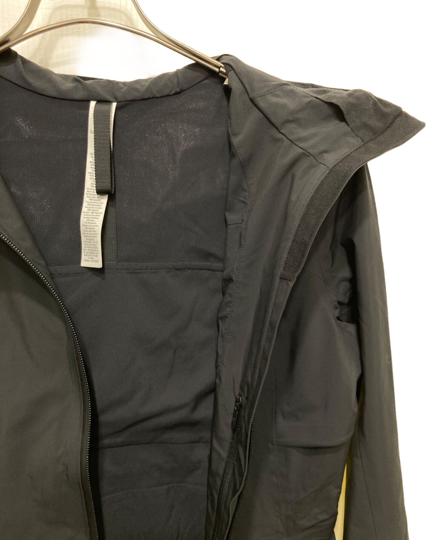ルルレモン ウィンドブレーカー サイズ2 LULULEMON (ルルレモン
