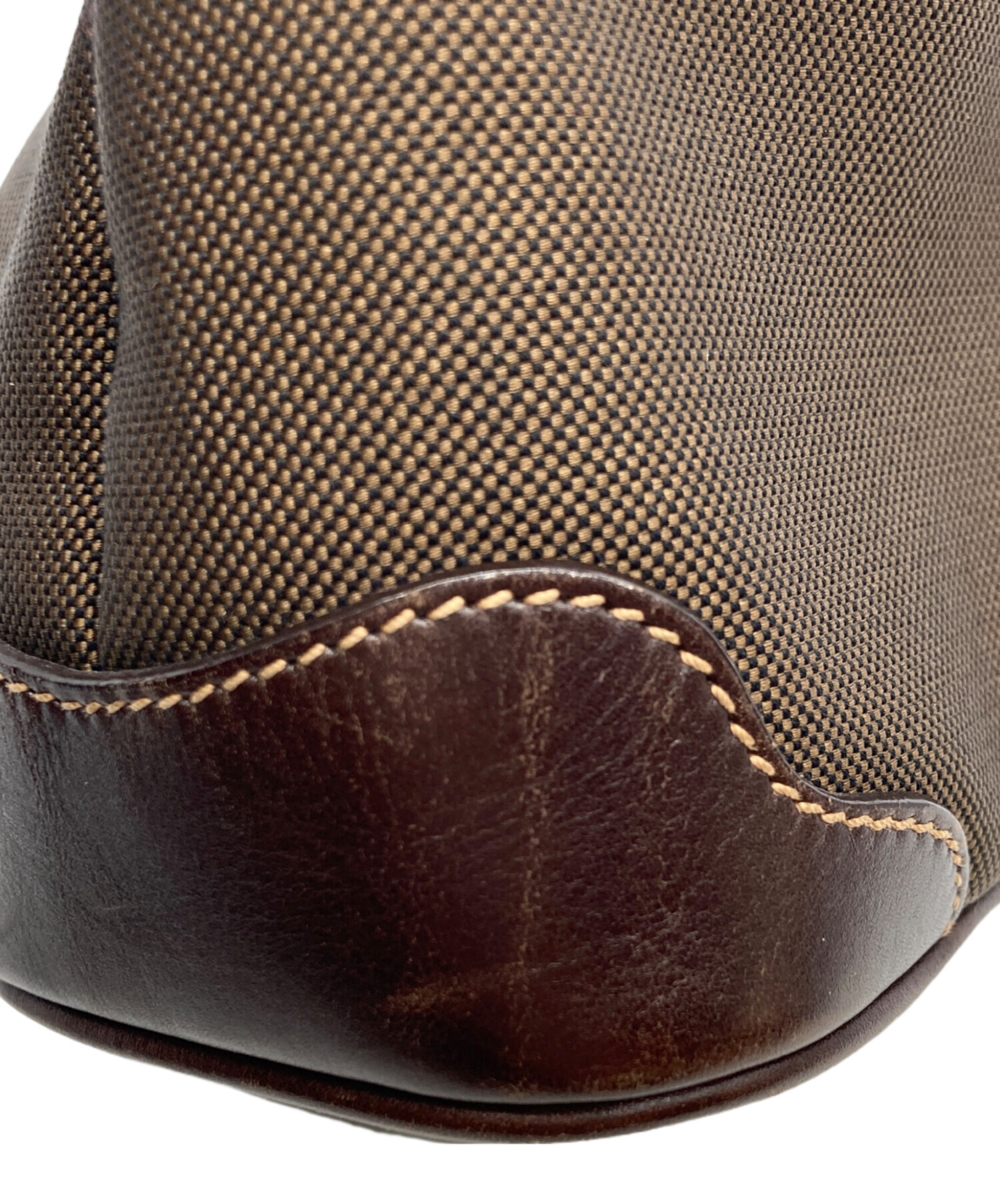 H2606 未使用 プラダ ロゴジャガード キャンバス レザー ポーチ 楽天市場】【バッグ】PRADA プラダ ロゴジャガード アクセサリーポーチ