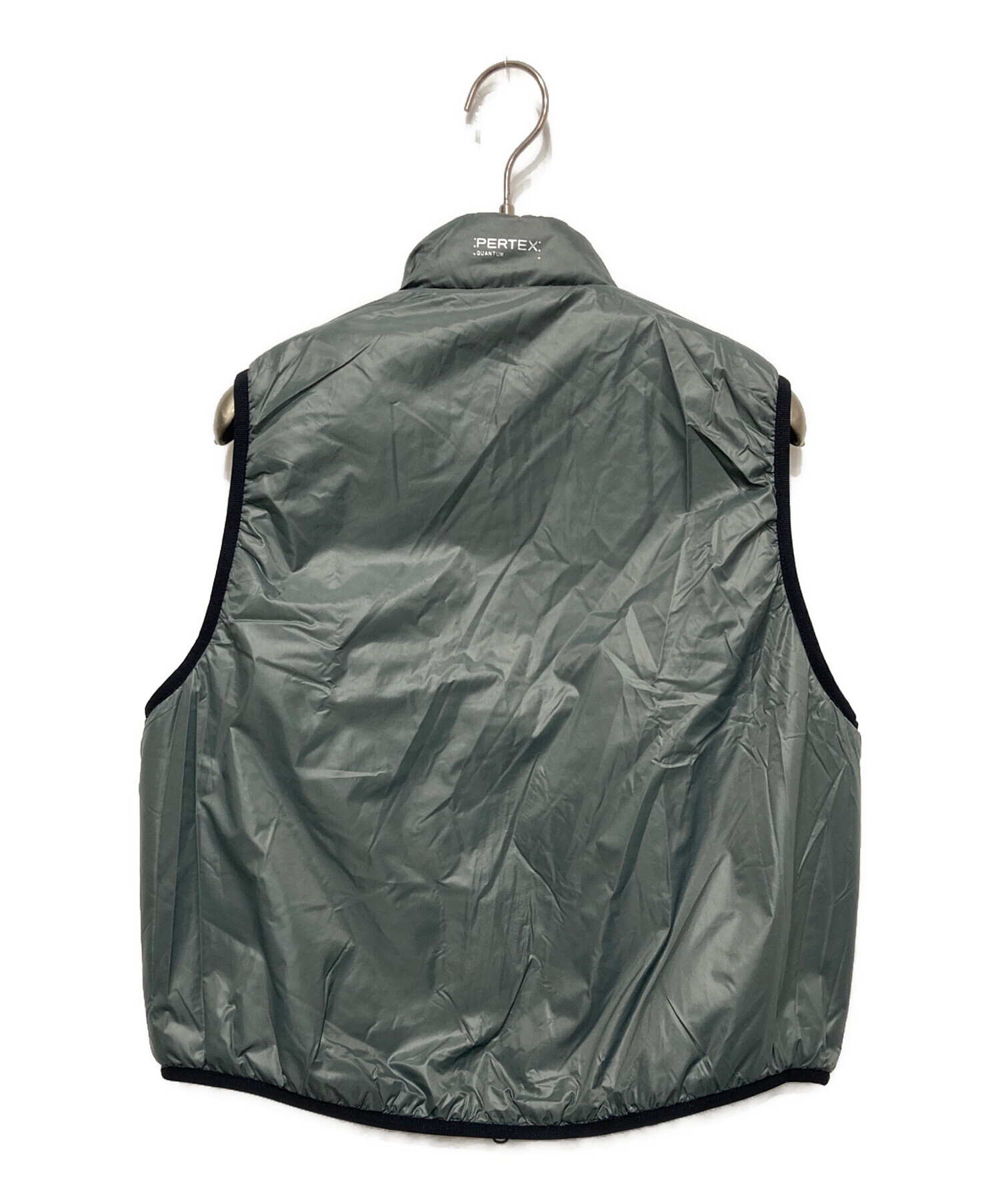 WILD THINGS | 〈別注〉 リバーシブル 中綿ベスト WOMEN WILD THINGS（ワイルドシングス）の「WILD THINGS | 〈別注