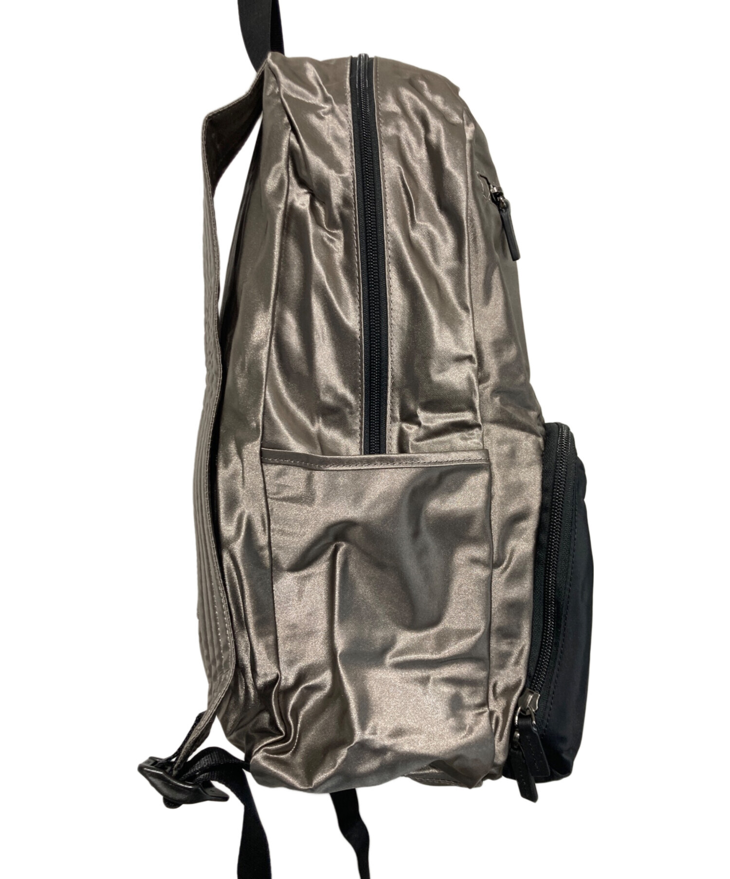 中古・古着通販】TUMI (トゥミ) パッカブルバックパック グレー サイズ