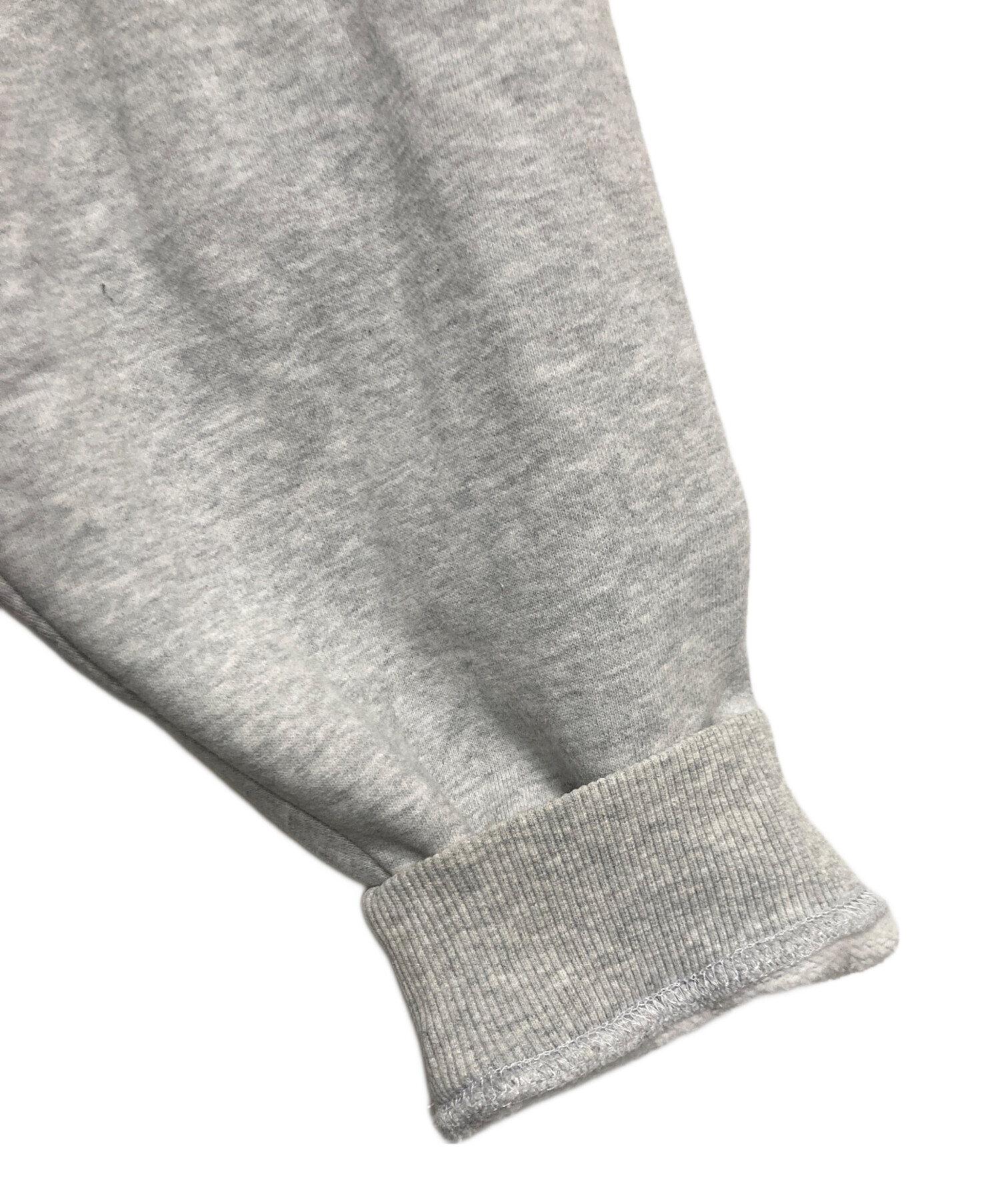 中古・古着通販】stussy (ステューシー) センターロゴ刺繍プルオーバー