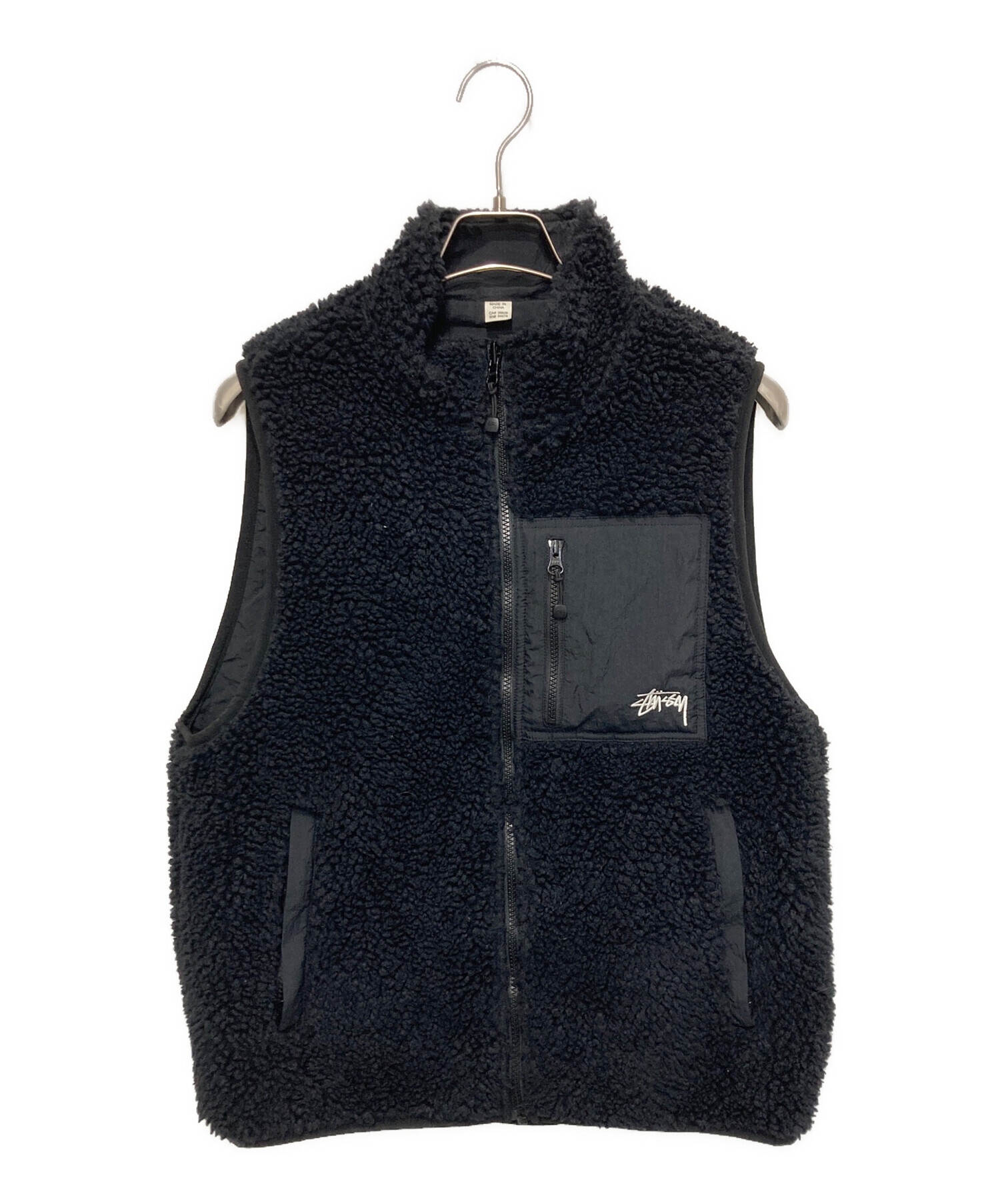 【ステューシー×チャンピオン】中綿ベスト　リバースウィーブ　ブラック　Ｍサイズ ステューシー×チャンピオン】中綿ベスト リバースウィーブ ブラック M