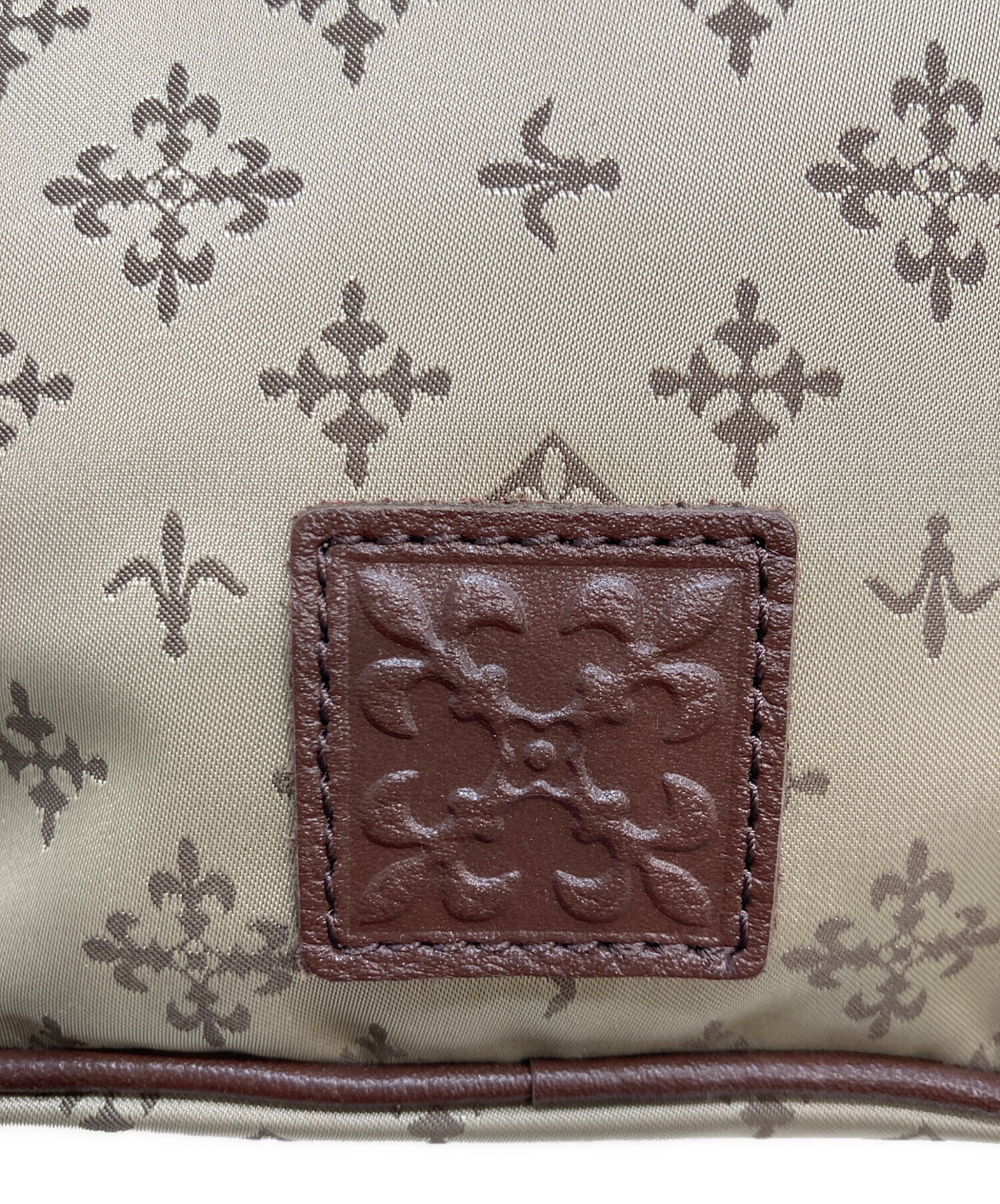 中古・古着通販】russet (ラシット) スクエアショルダーバッグ 