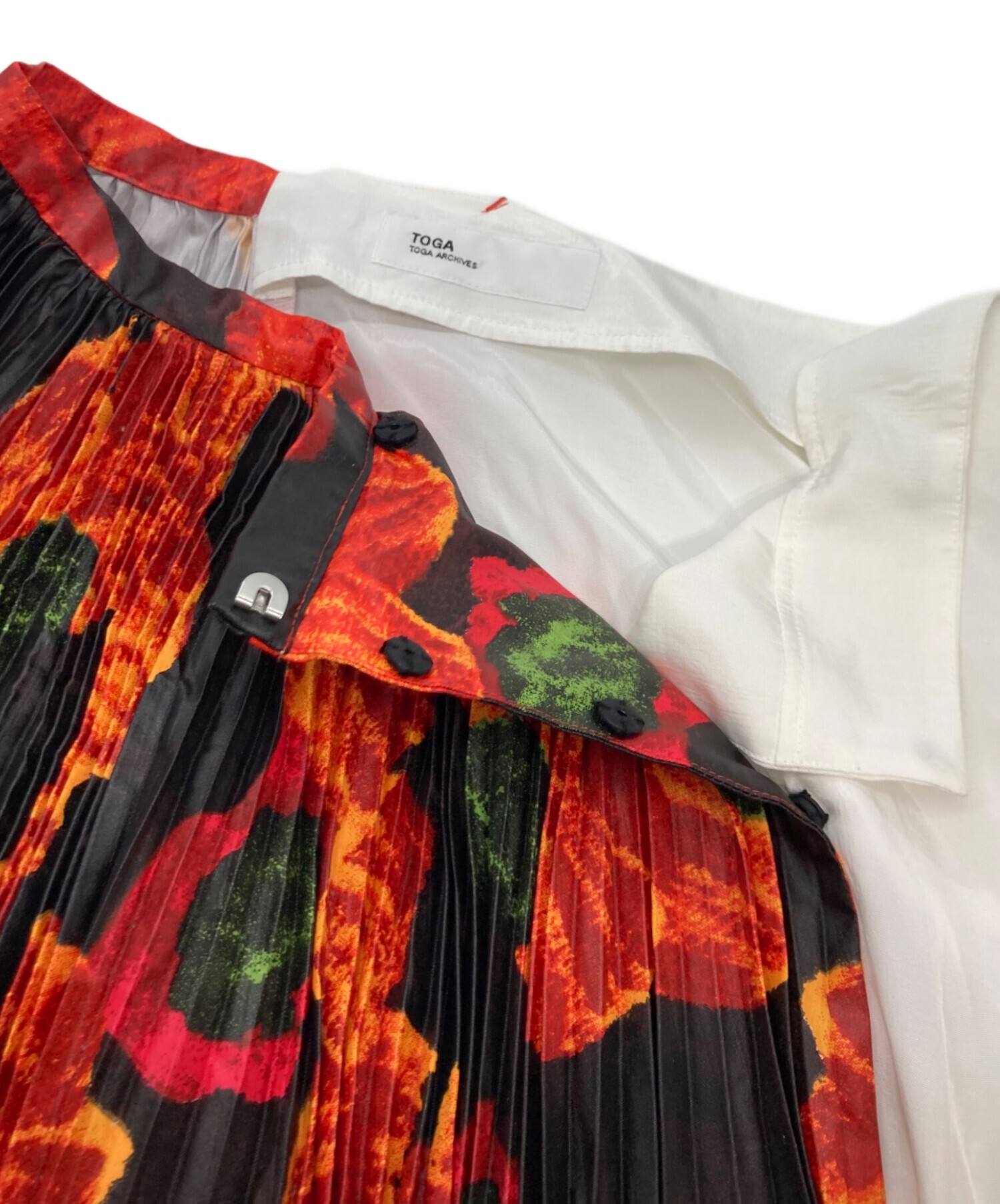 中古・古着通販】TOGA ARCHIVES (トーガアーカイブス) 花柄プリーツ