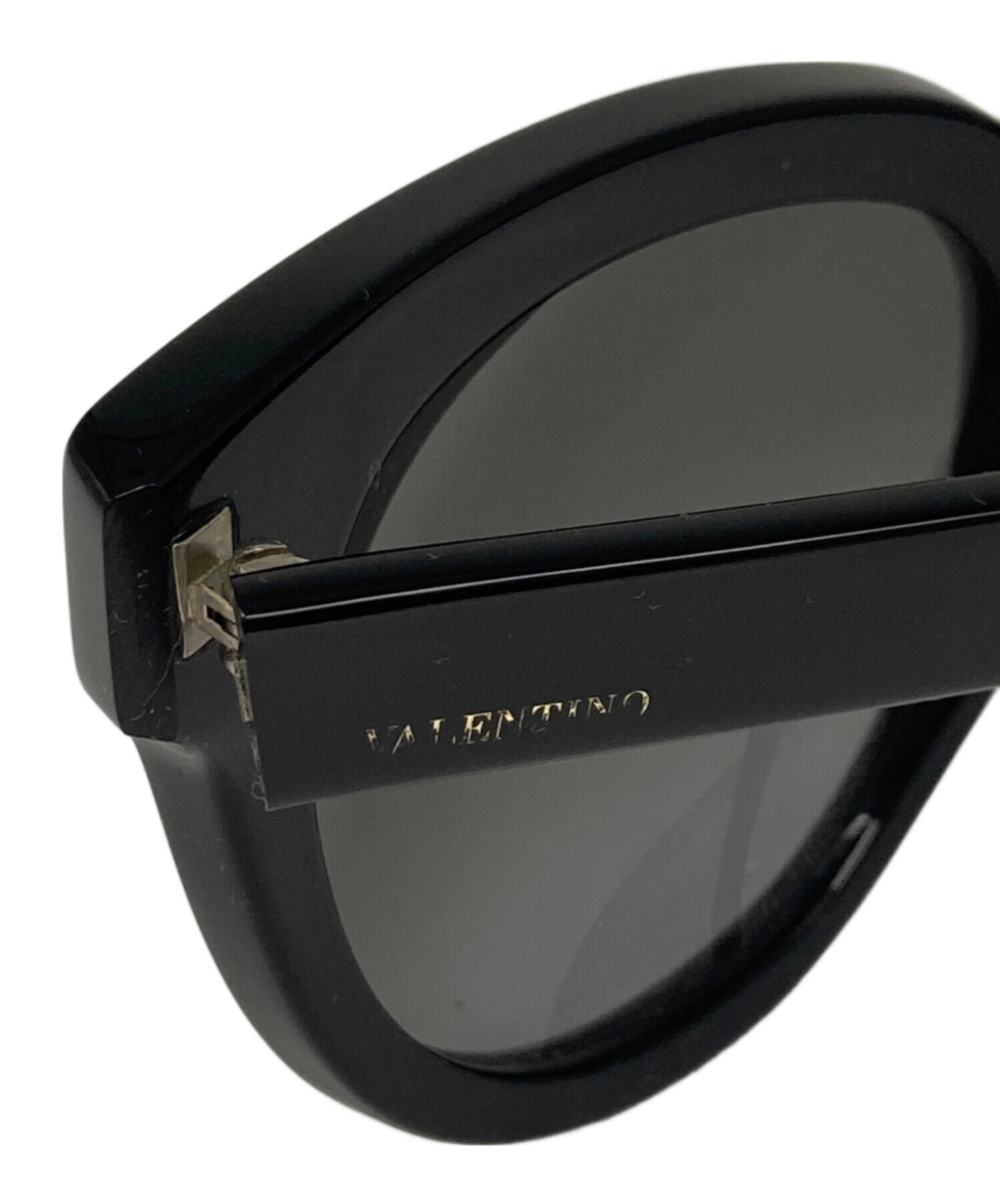 ヴァレンチノ Valentino サングラス 衣料品 プラスチック レディース ブラック系 【中古】 VALENTINO - ヴァレンチノ Valentino サングラス 衣料品 プラスチック