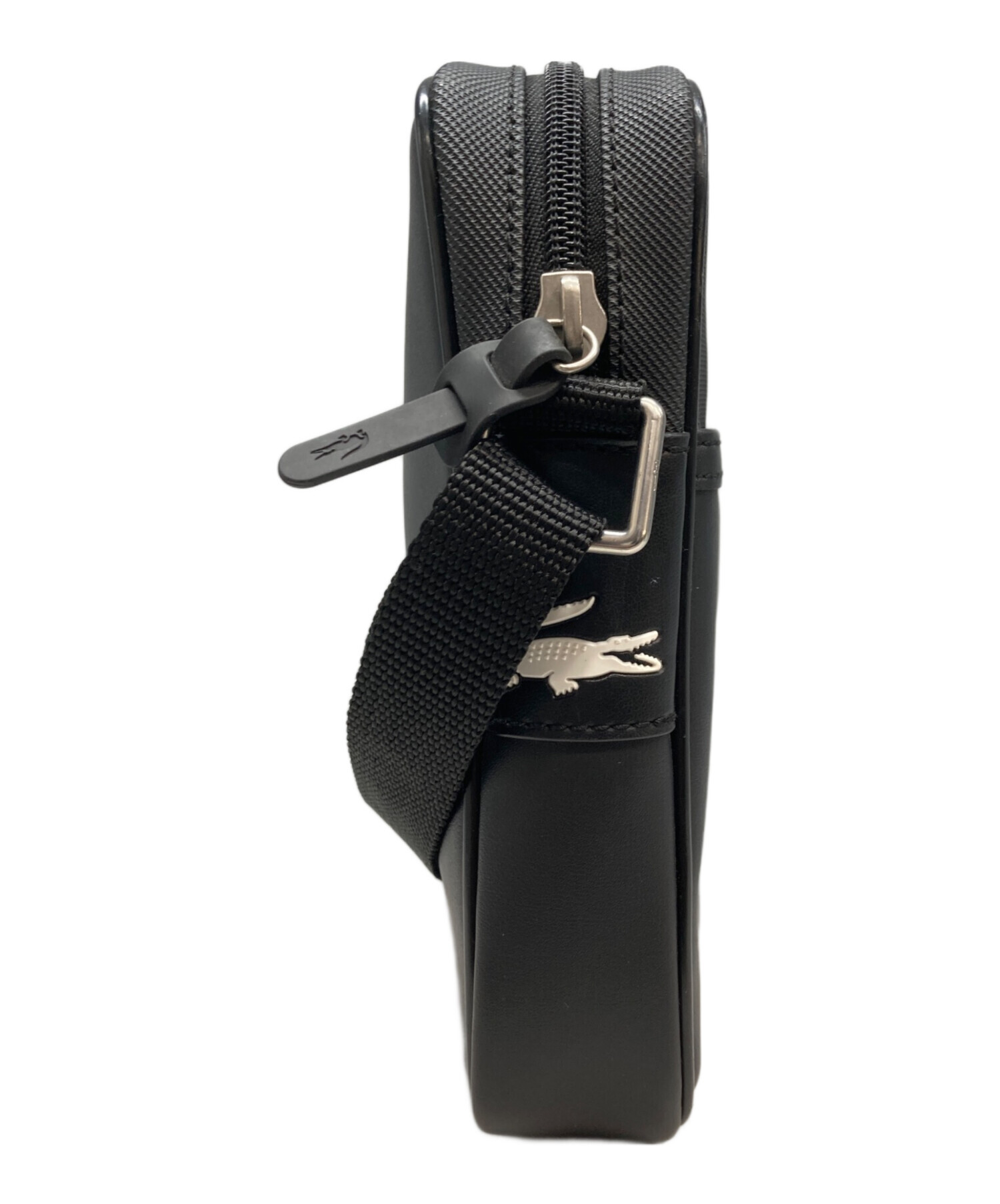 LACOSTE ブラック PC　パソコン ショルダーバッグ　新品未使用 中古・古着通販】LACOSTE SPORT (ラコステスポーツ) ショルダーバッグ
