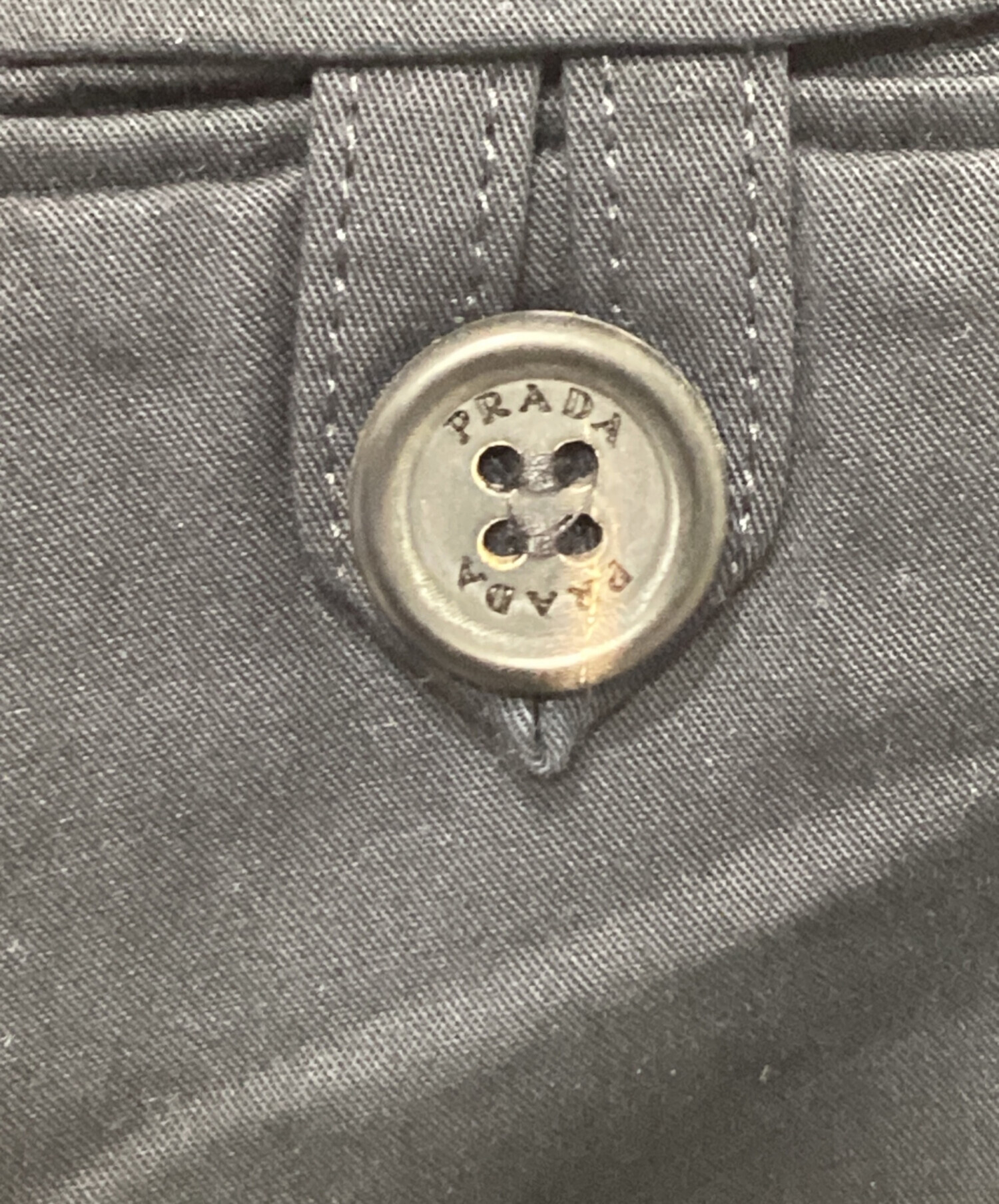 中古・古着通販】PRADA (プラダ) ハーフパンツ ネイビー サイズ:46