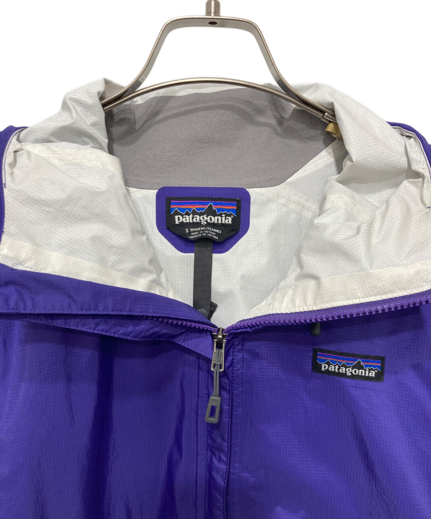 中古・古着通販】Patagonia (パタゴニア) マウンテンパーカー パープル