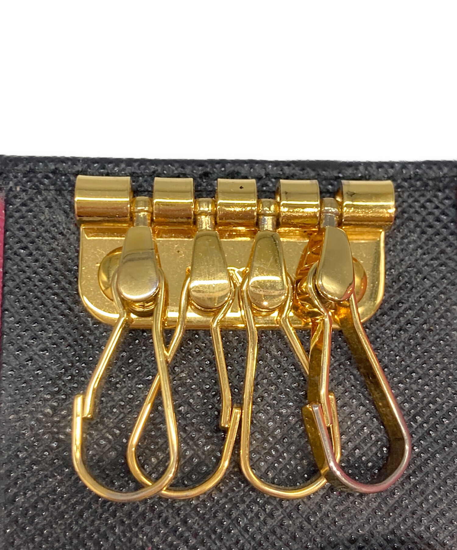 中古・古着通販】PRADA (プラダ) 4連キーケース ブラック｜ブランド