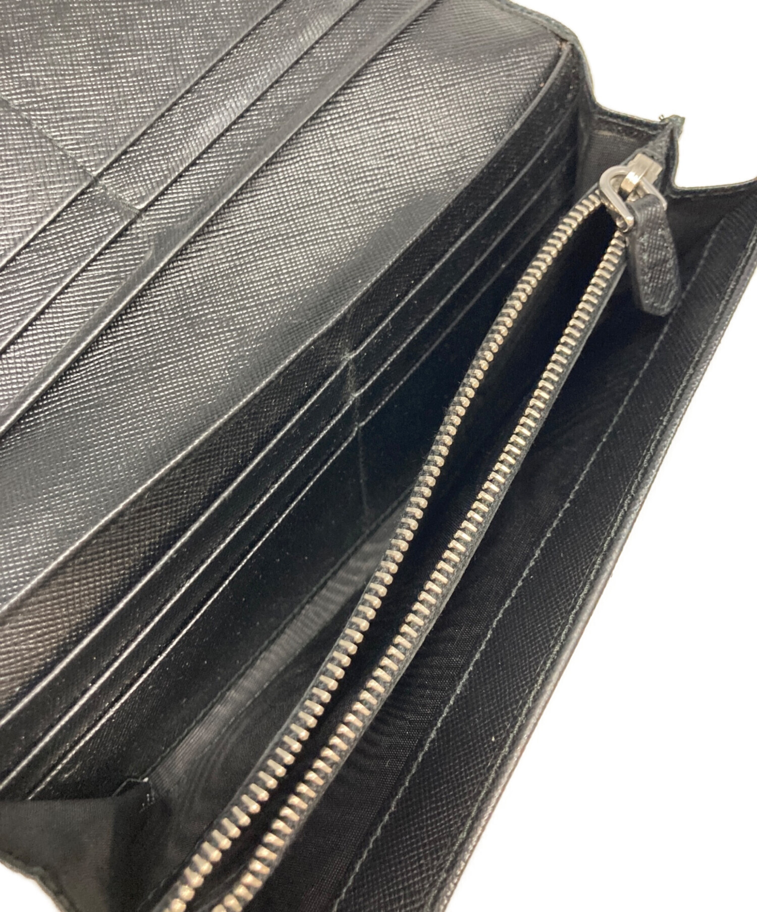中古・古着通販】PRADA (プラダ) 2つ折り財布 ブラック｜ブランド 