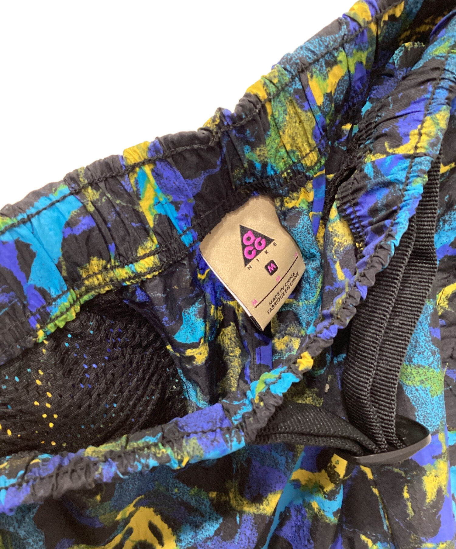 【国内未発売カラー】ナイキ エーシージー ハーフパンツ Mサイズ 中古・古着通販】NIKE ACG (ナイキエーシージー) ハーフパンツ マルチ