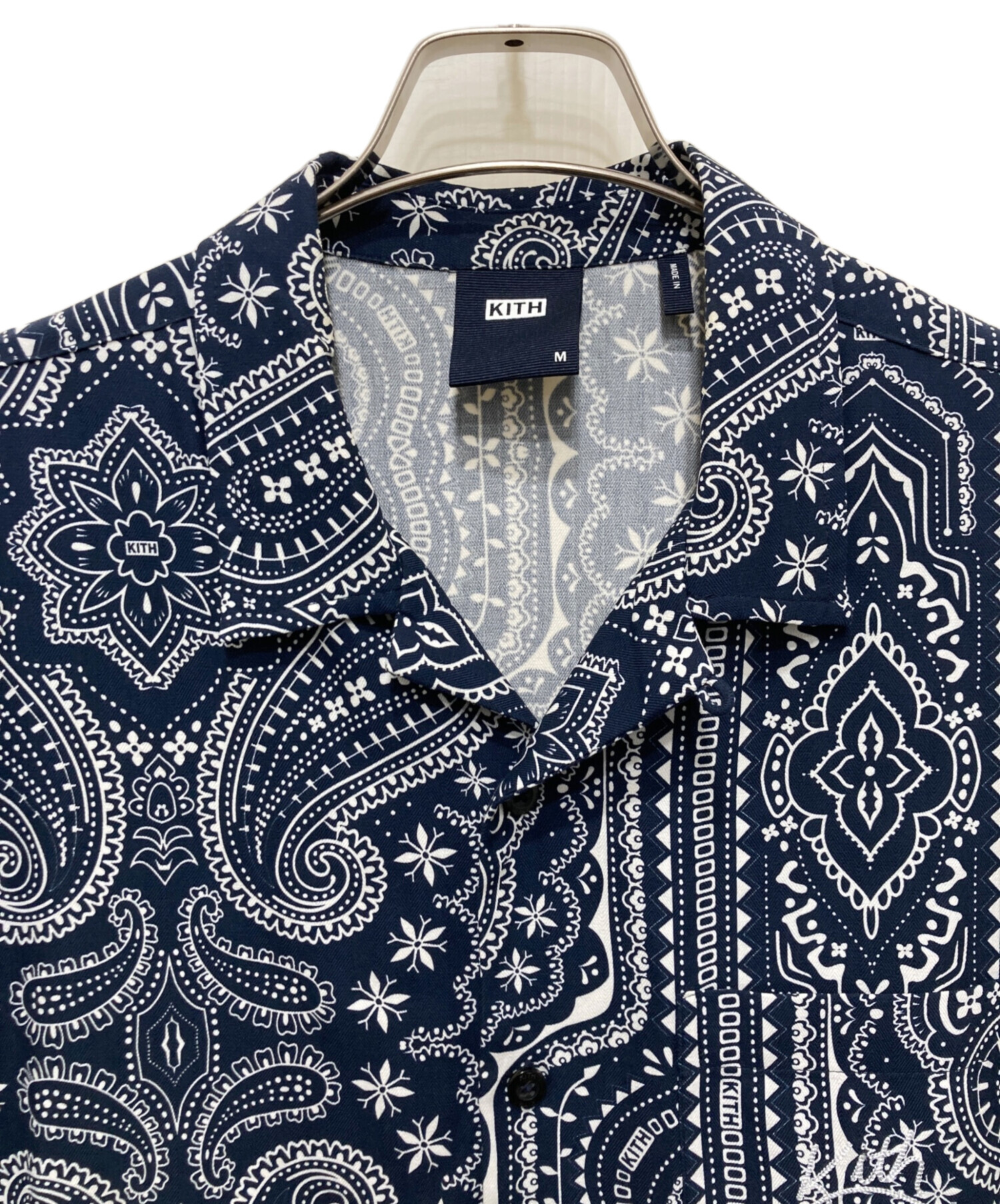 キス KITH キス シルク混 半袖シャツ トップス メンズ ネイビー S KHM032179 24SS S 中古・古着通販】KITH (キス) ペイズリー柄半袖シルクシャツ ネイビー