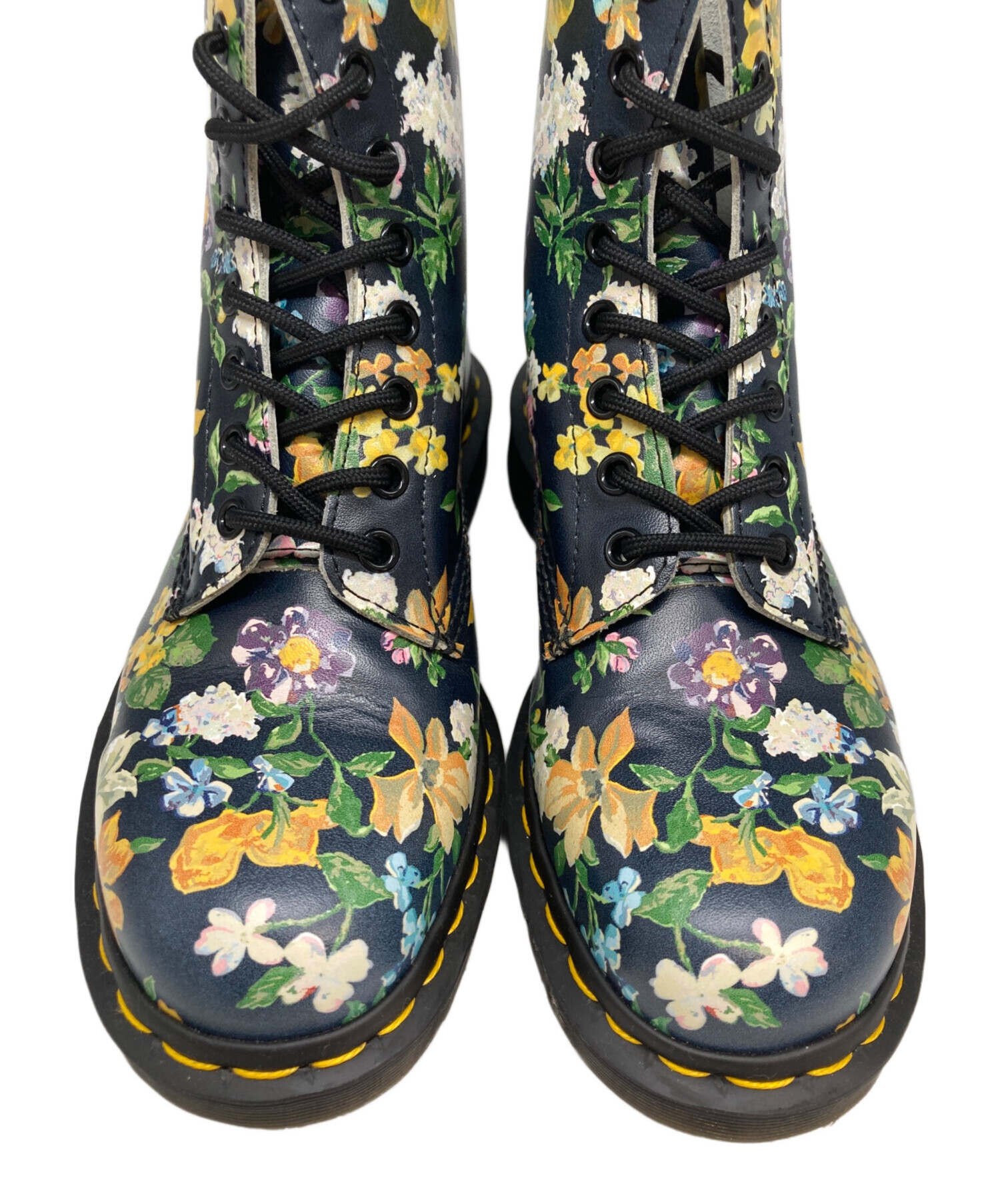 Dr. Martens 花柄 8ホールブーツ　サイズ38レディース靴 中古・古着通販】Dr.Martens (ドクターマーチン) 花柄8ホールブーツ
