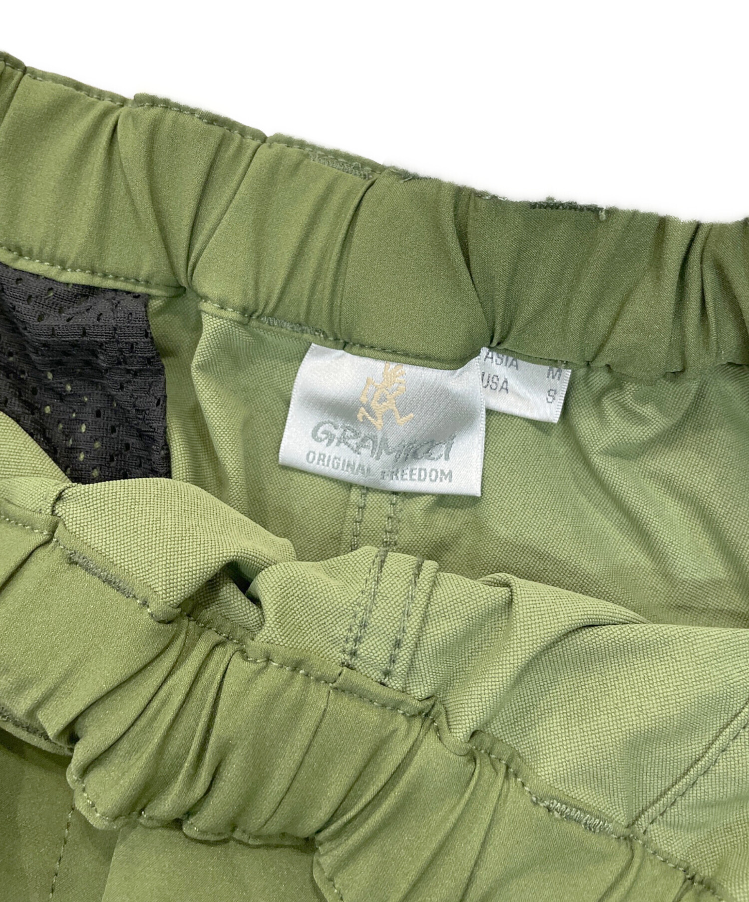 ビームスゴルフ×グラミチ　ゴルフパンツ GRAMICCIコラボのご紹介！】普段使いも◎｜ビームス ゴルフ